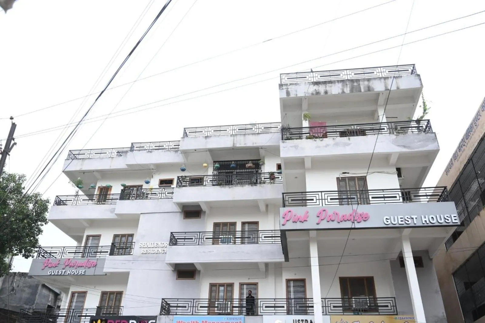 Property building in Hotel Pink Paradise