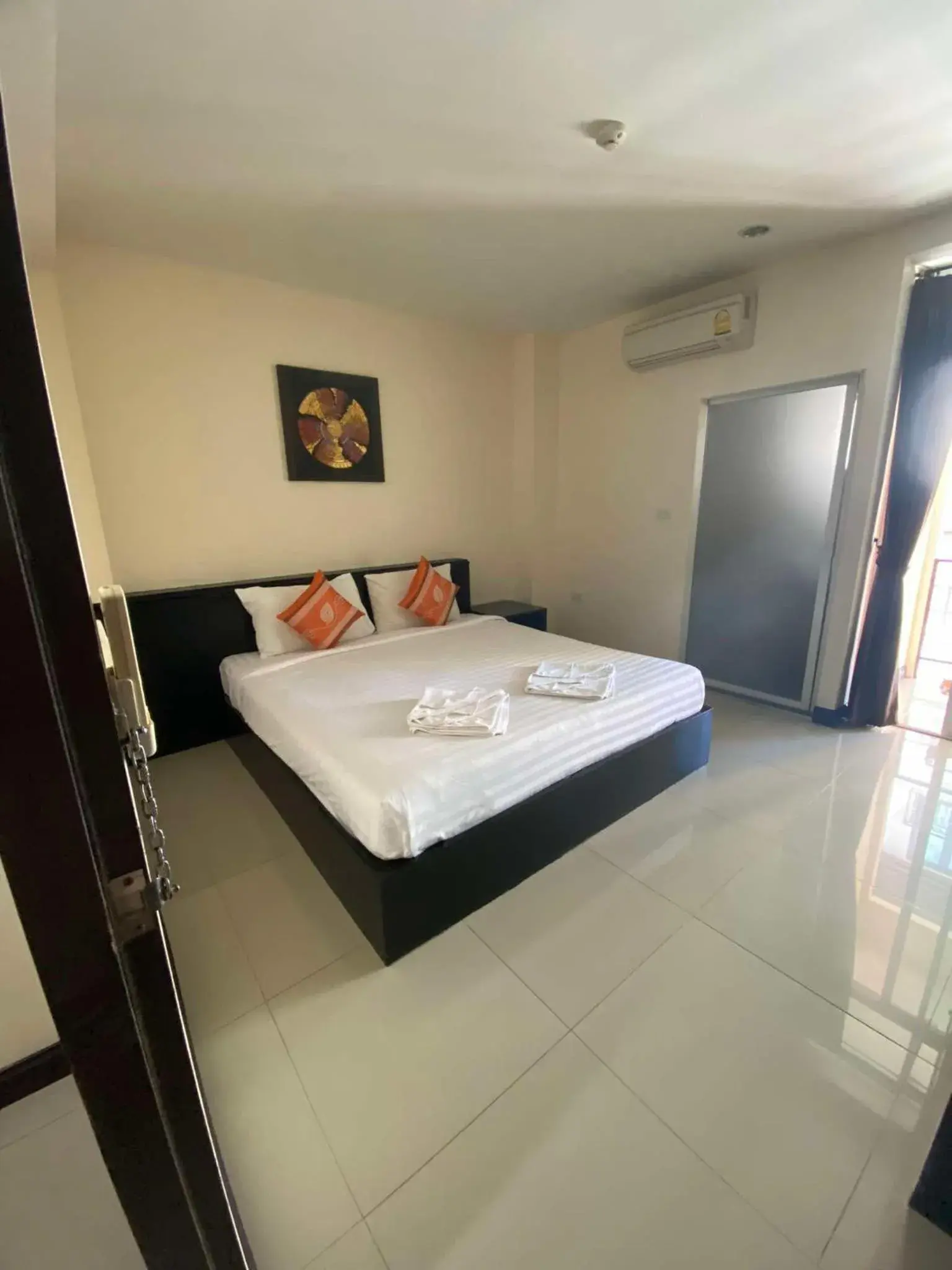 Bed in The Elegant Patong Bed in The Elegant Patong