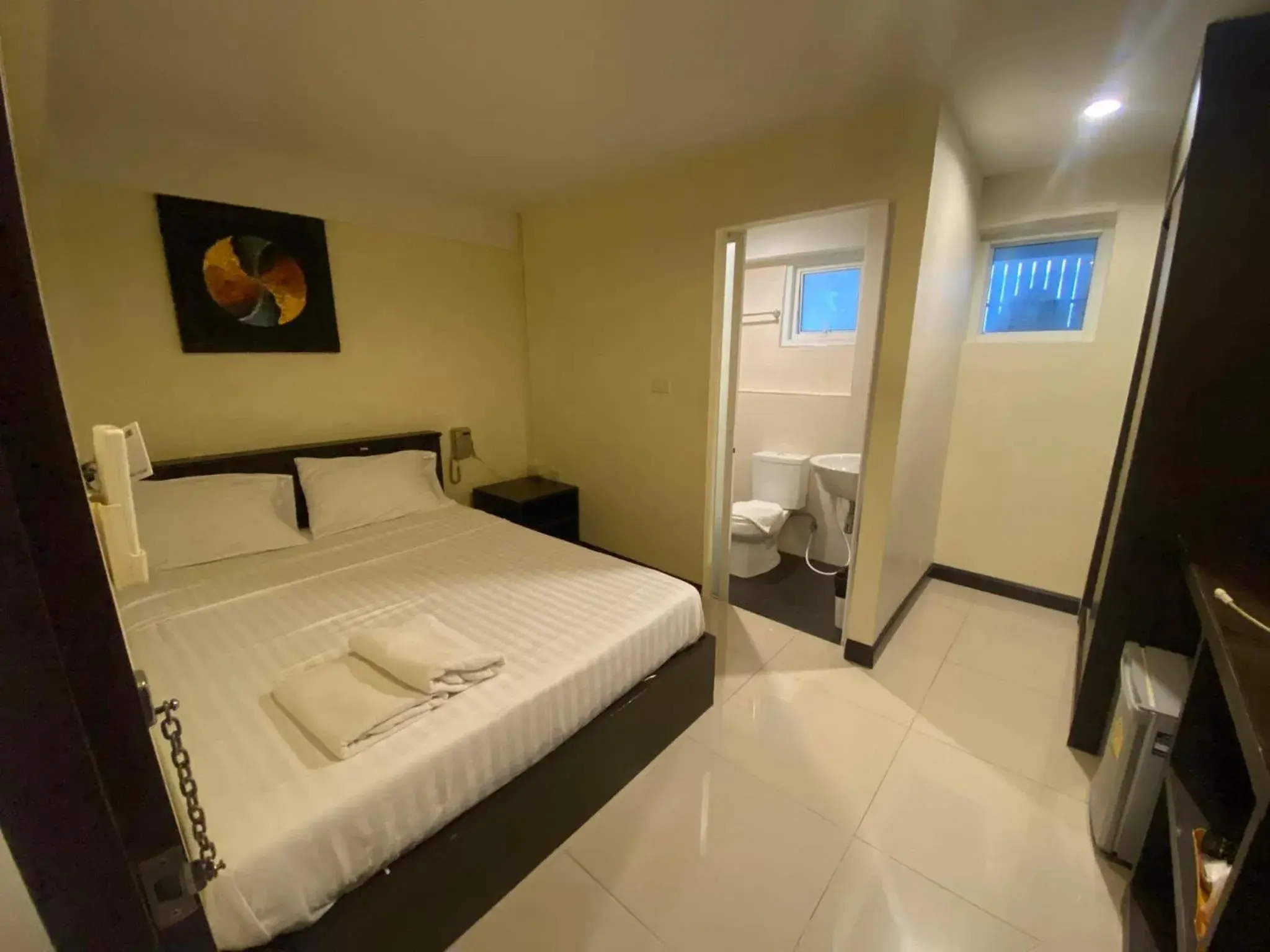 Bed in The Elegant Patong Bed in The Elegant Patong