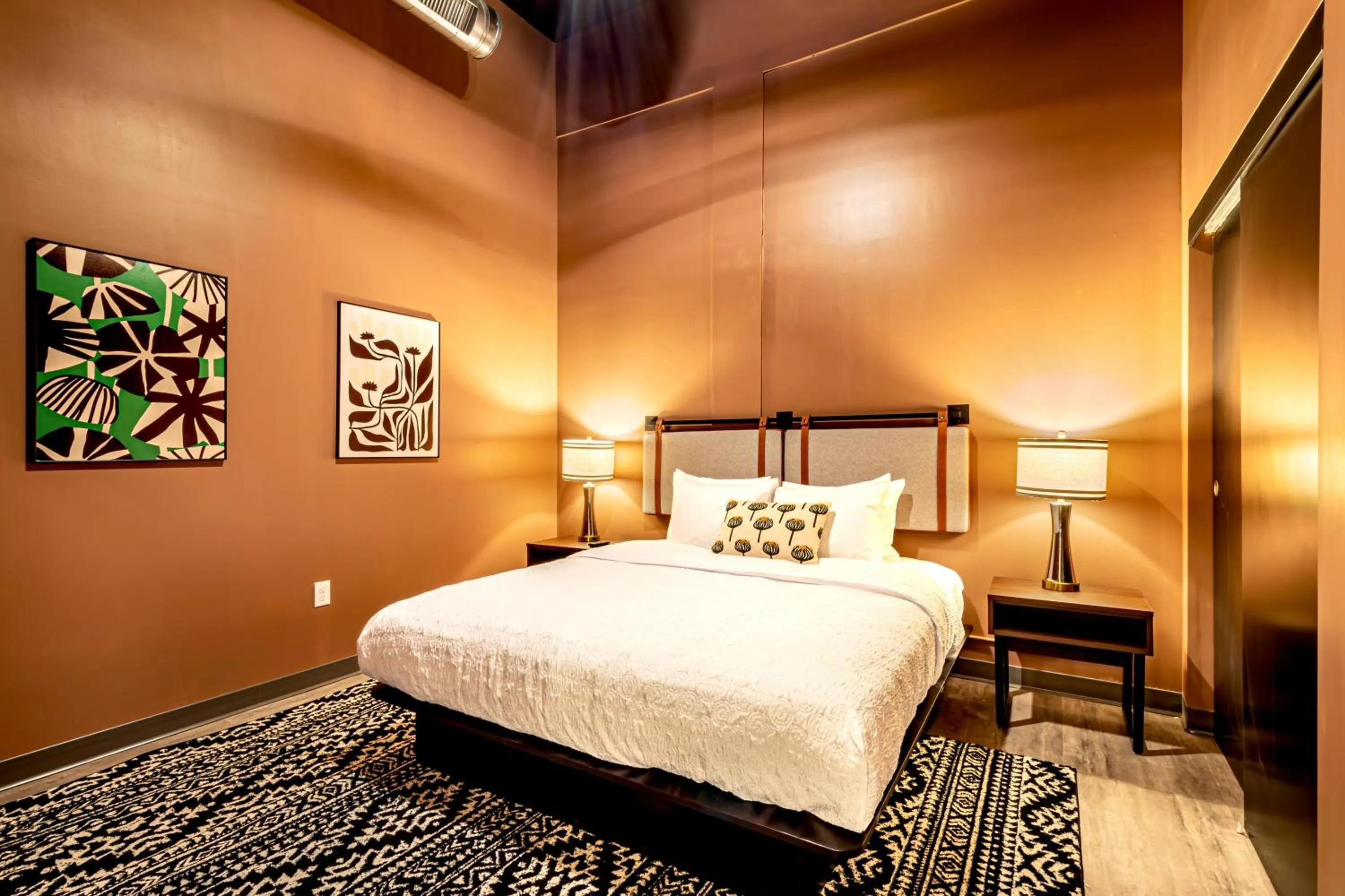 Bedroom, Bed in The Saddlery Madison