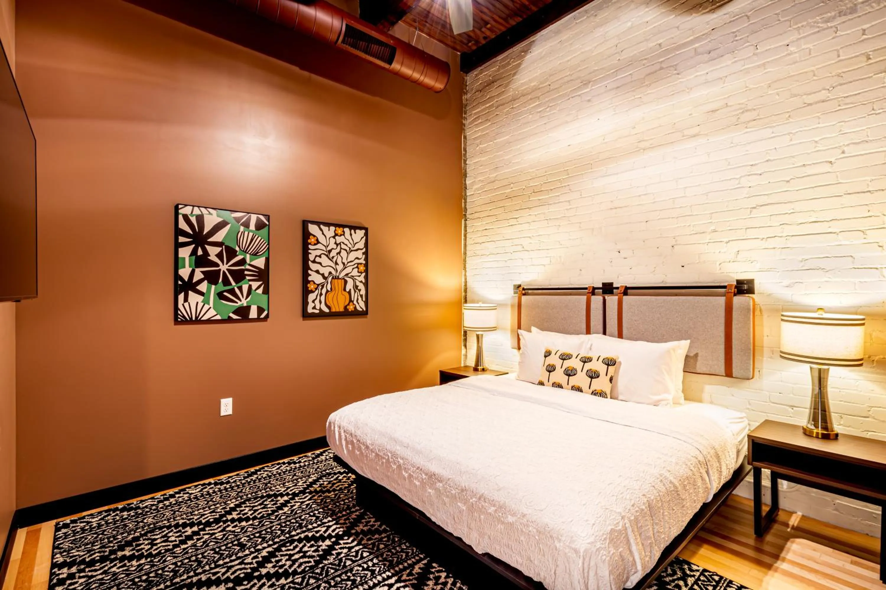 Bedroom, Bed in The Saddlery Madison