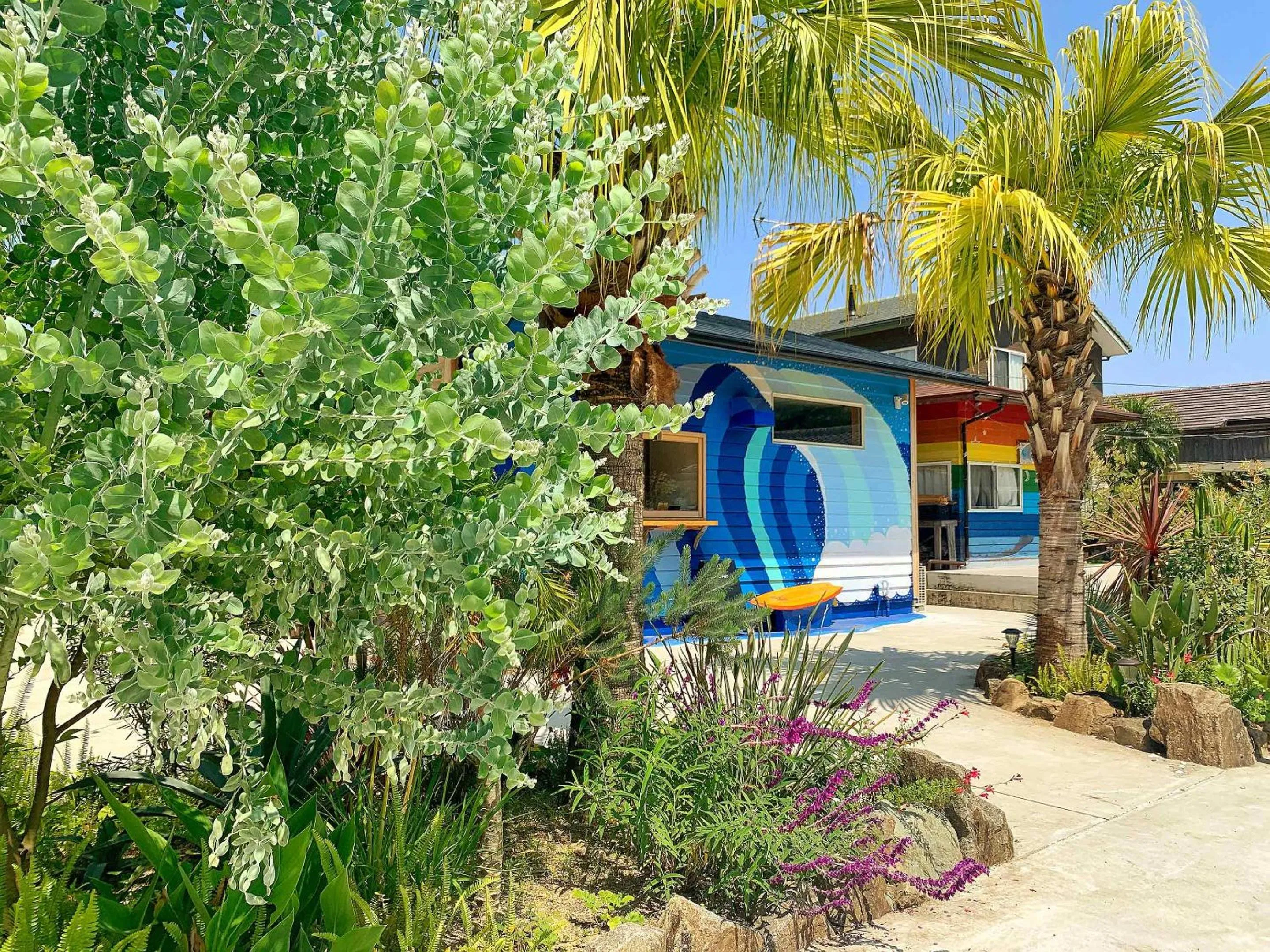 Property building in Tabist Guest house Pumping Surf