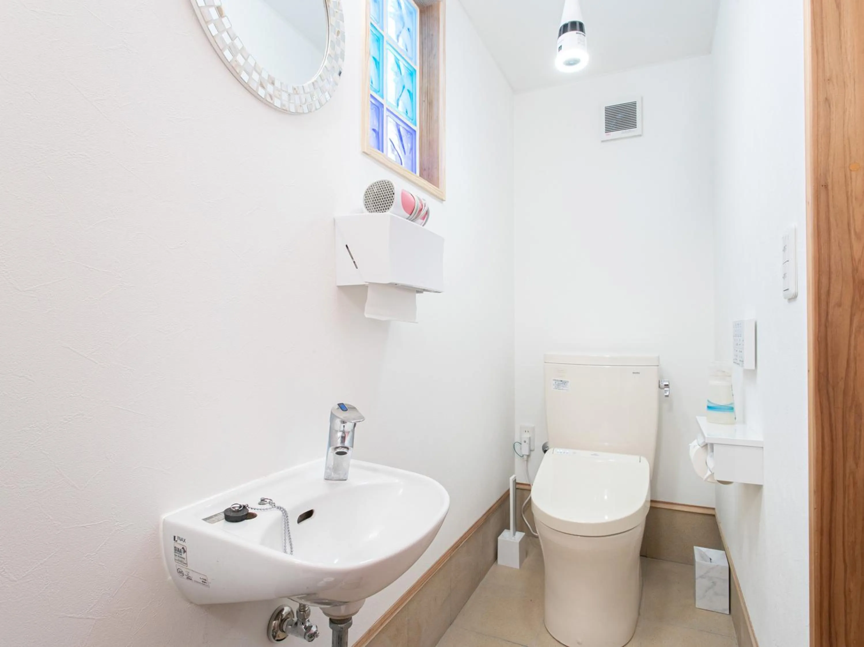 Photo of the whole room in Tabist Guest house Pumping Surf