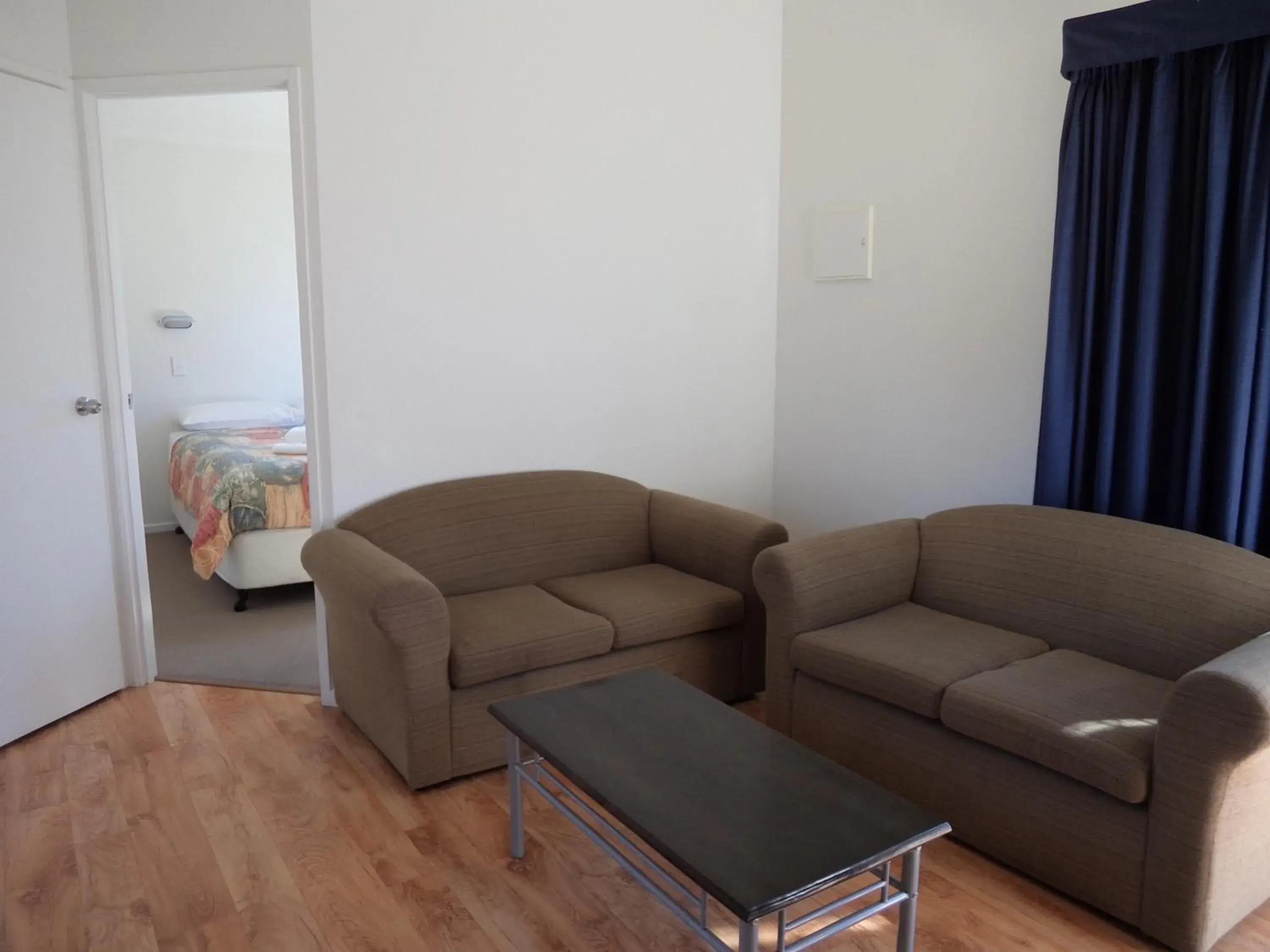 Living room in Bicheno East Coast Holiday Park Living room in Bicheno East Coast Holiday Park