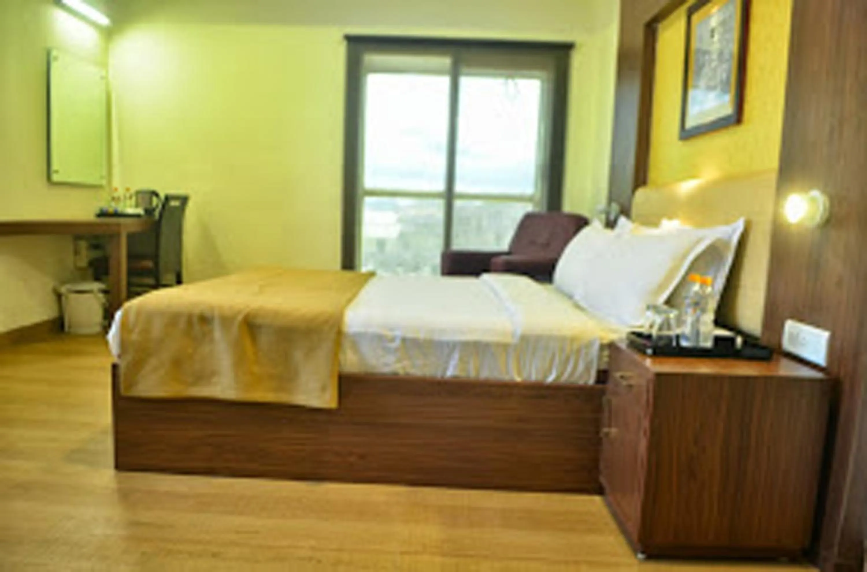 Photo of the whole room in Hotel Arunachala