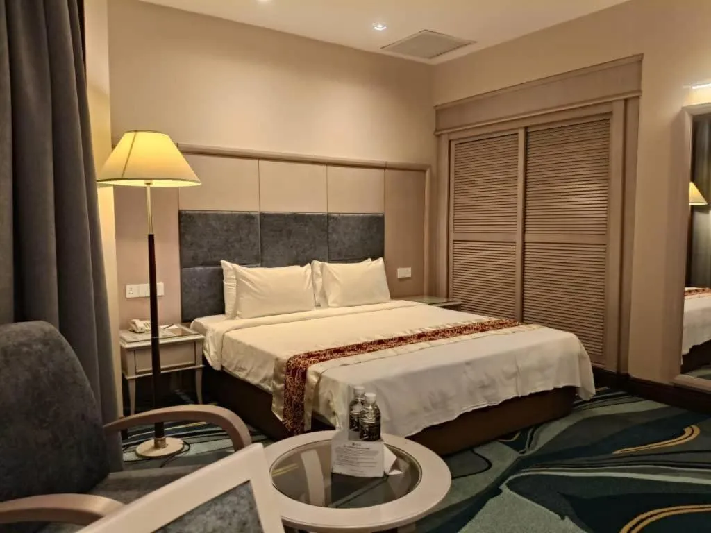 Bed in Imperial Hotel Miri