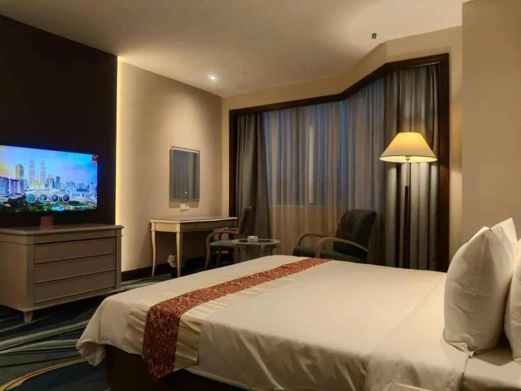 Bed in Imperial Hotel Miri