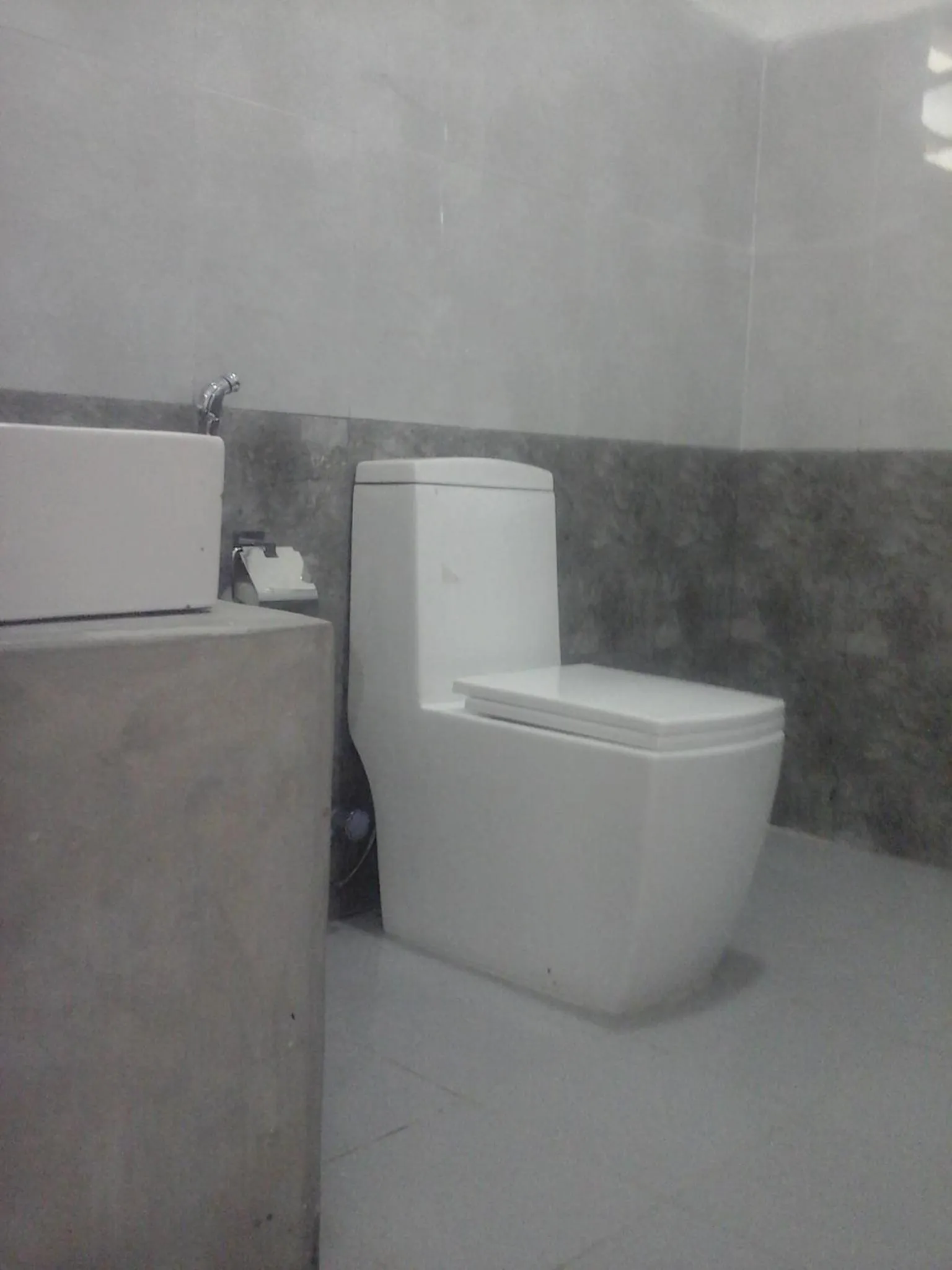 Bathroom in Peacock Wings Guest