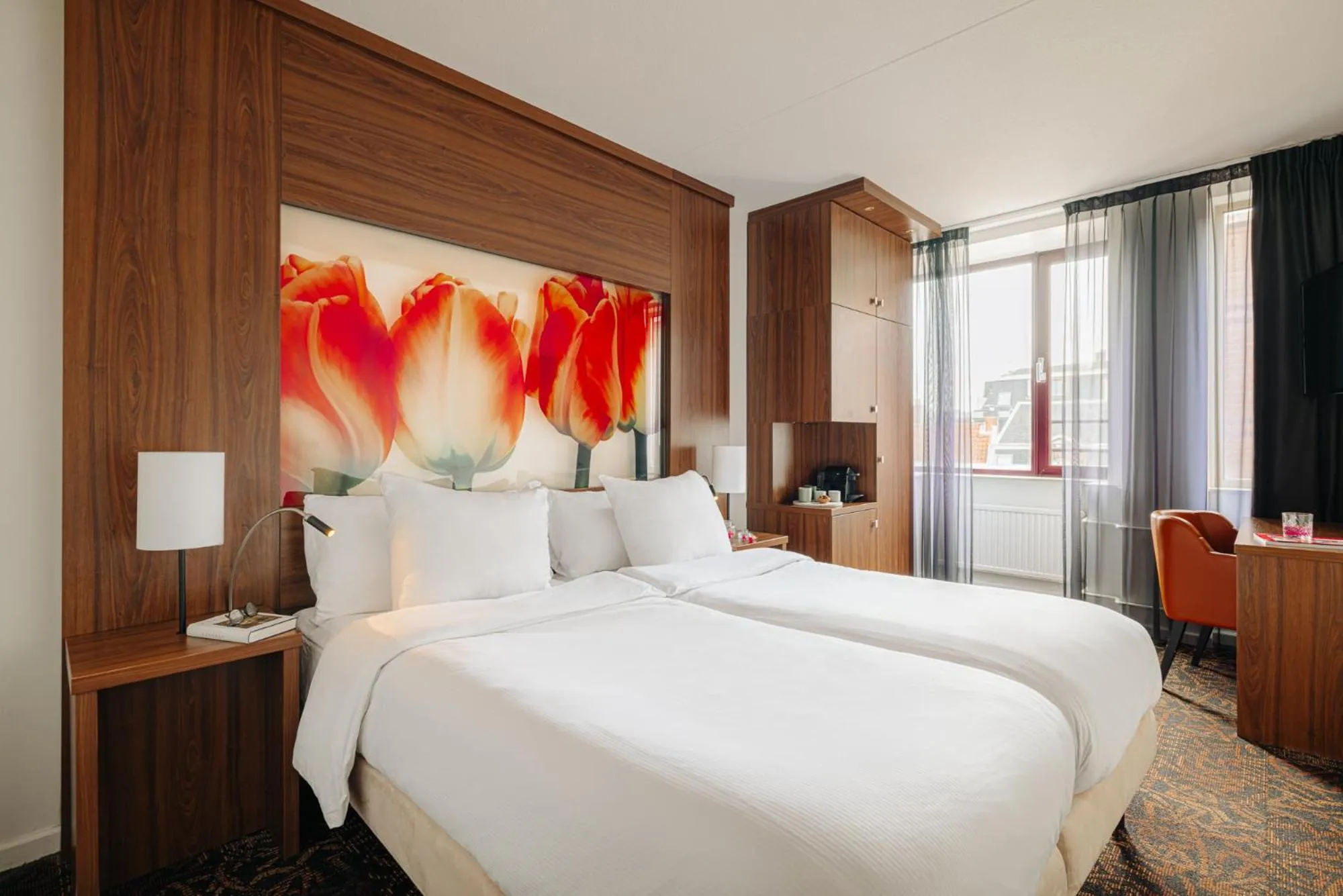 Bedroom, Bed in Eden Hotel Amsterdam