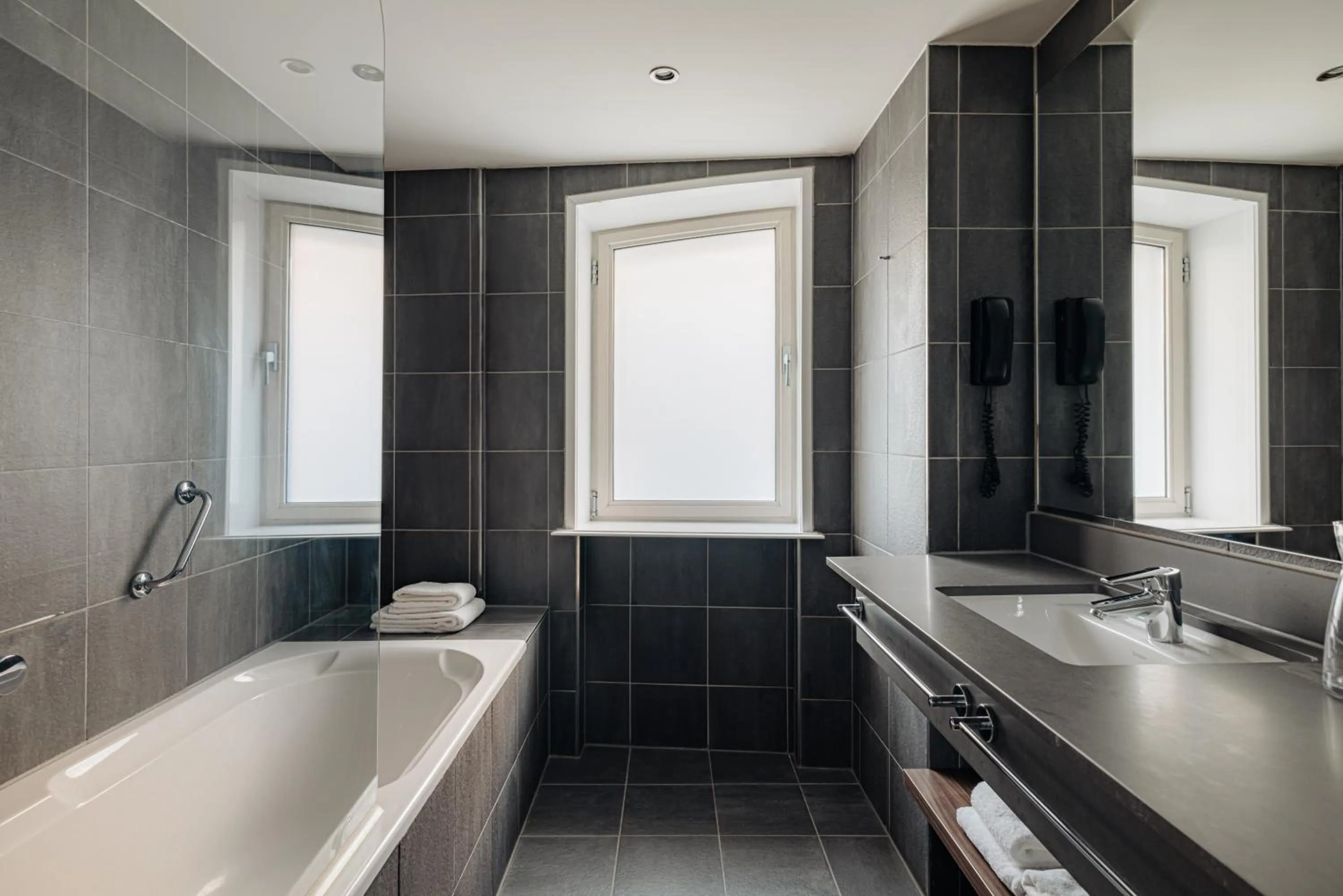 Bathroom in Eden Hotel Amsterdam