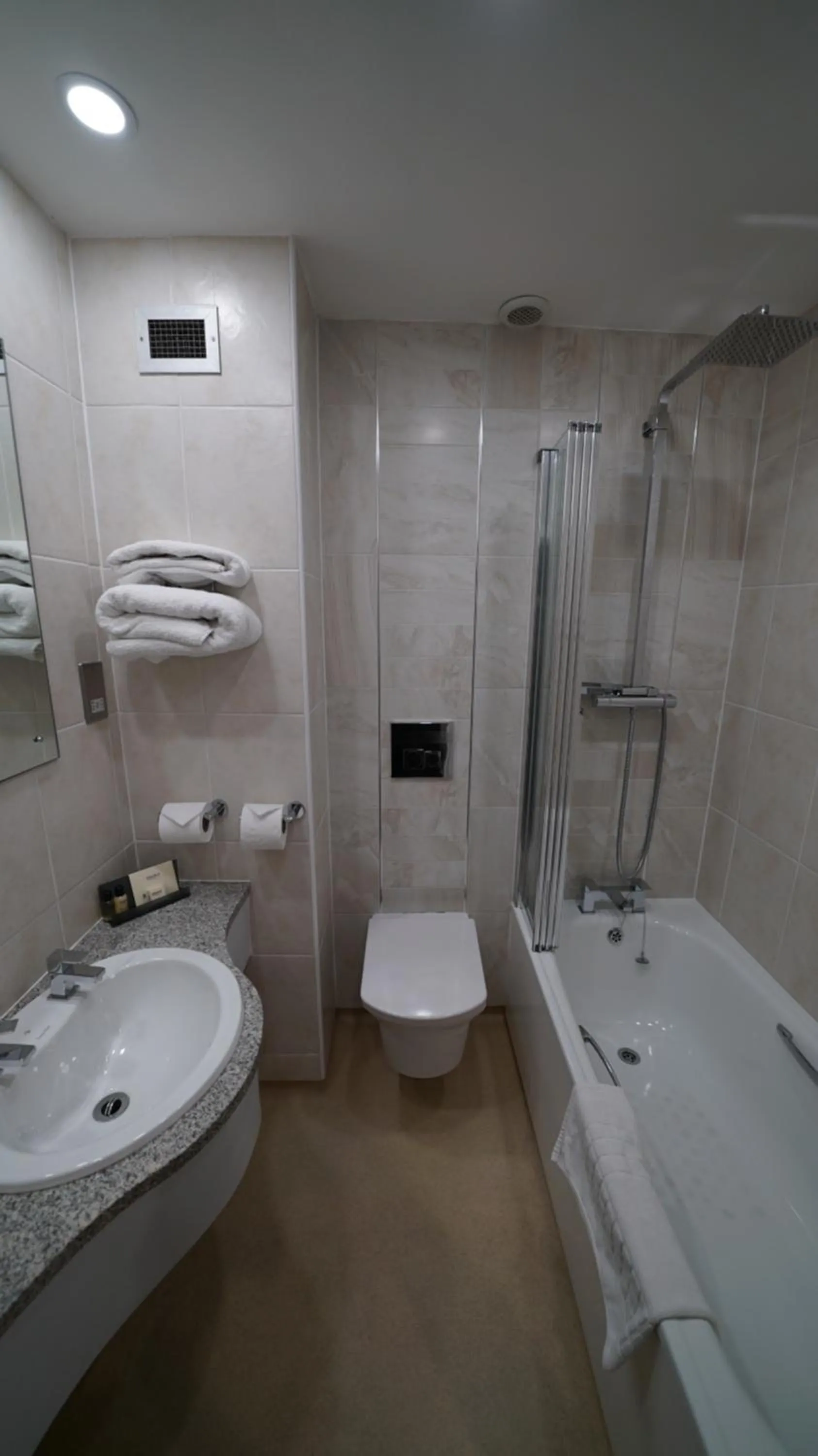 Bathroom in The Briar Court Hotel
