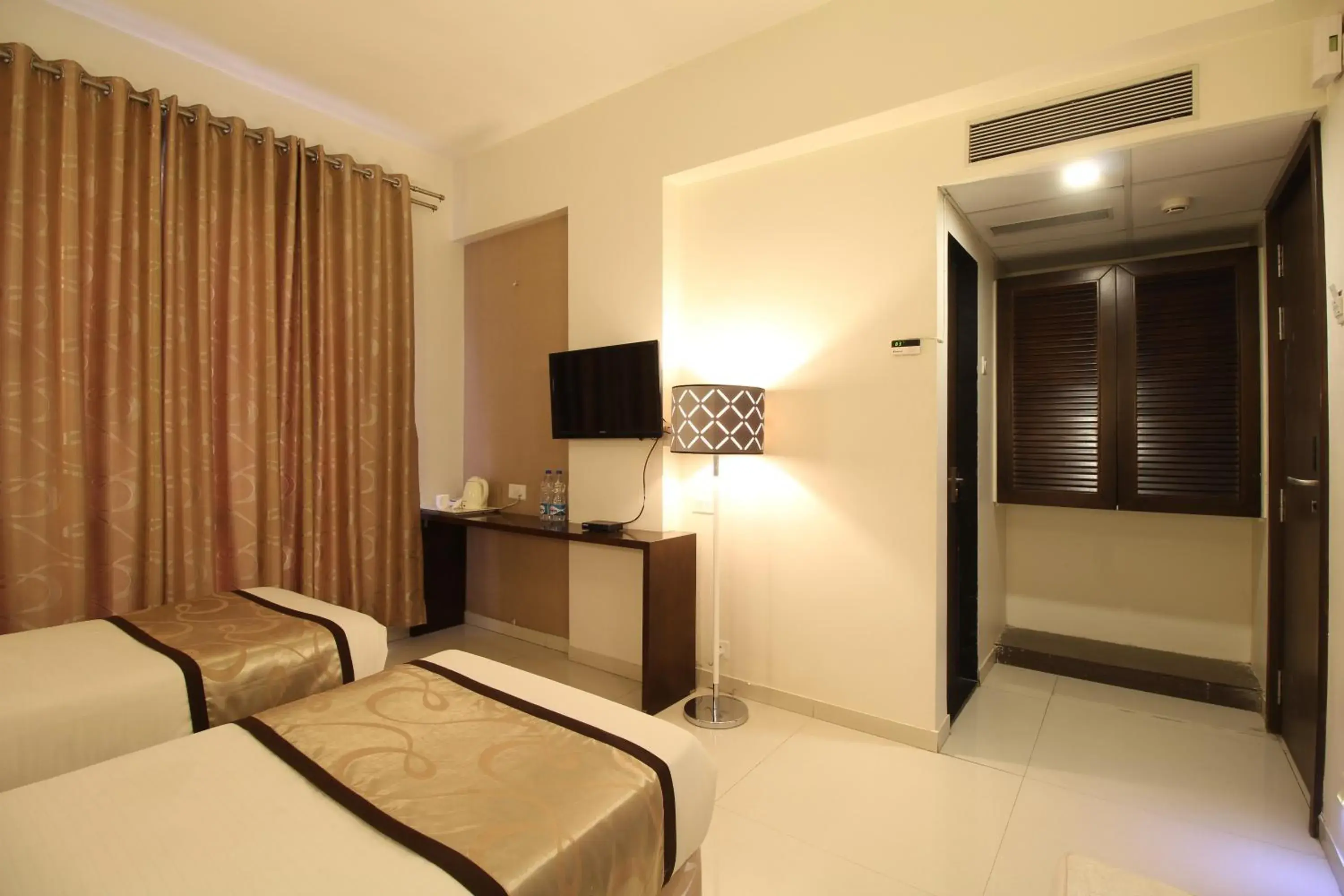 Bed in Hotel Executive Silver Inn Bed in Hotel Executive Silver Inn