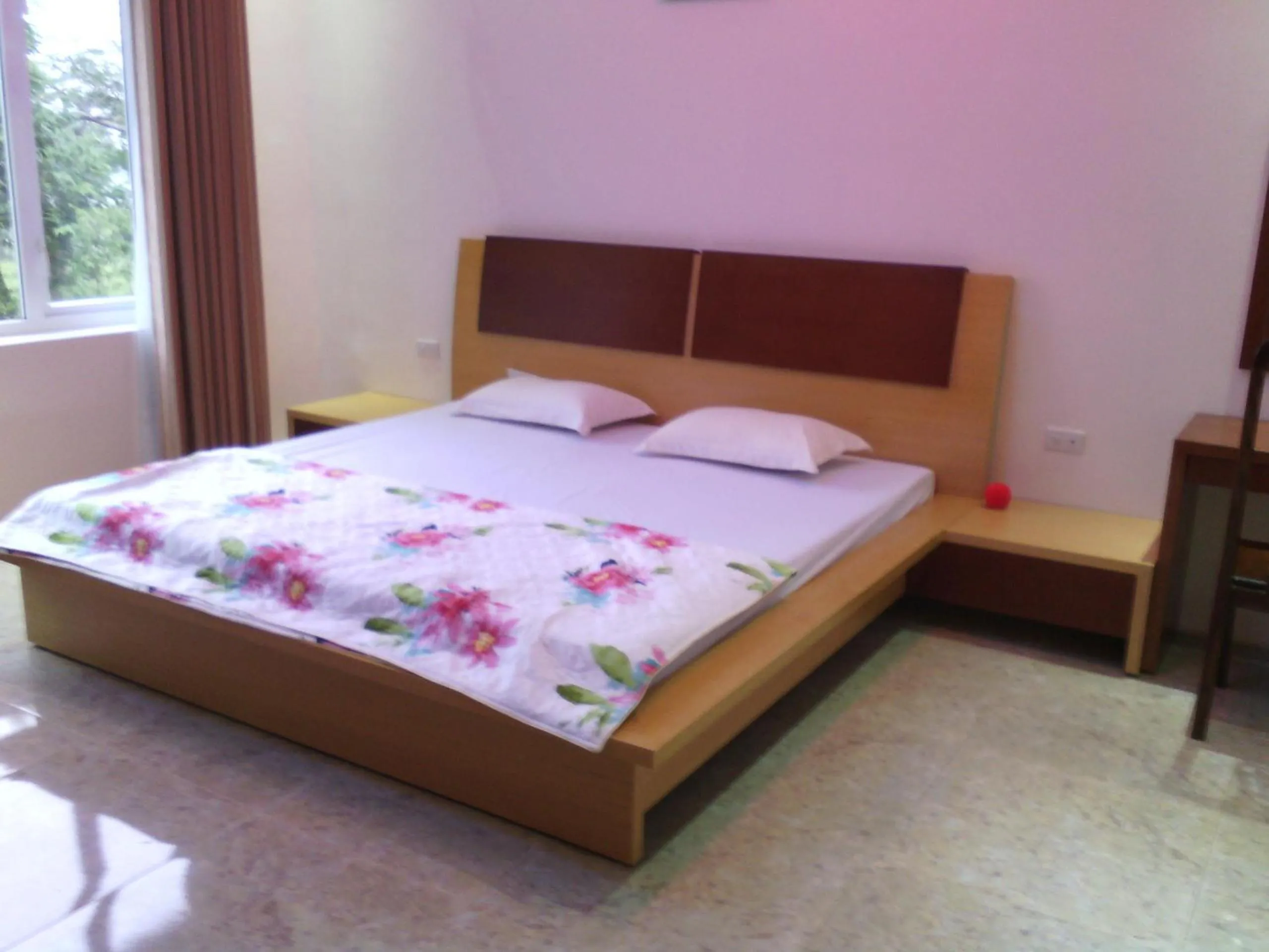 Bed in Cuc Phuong Bungalow