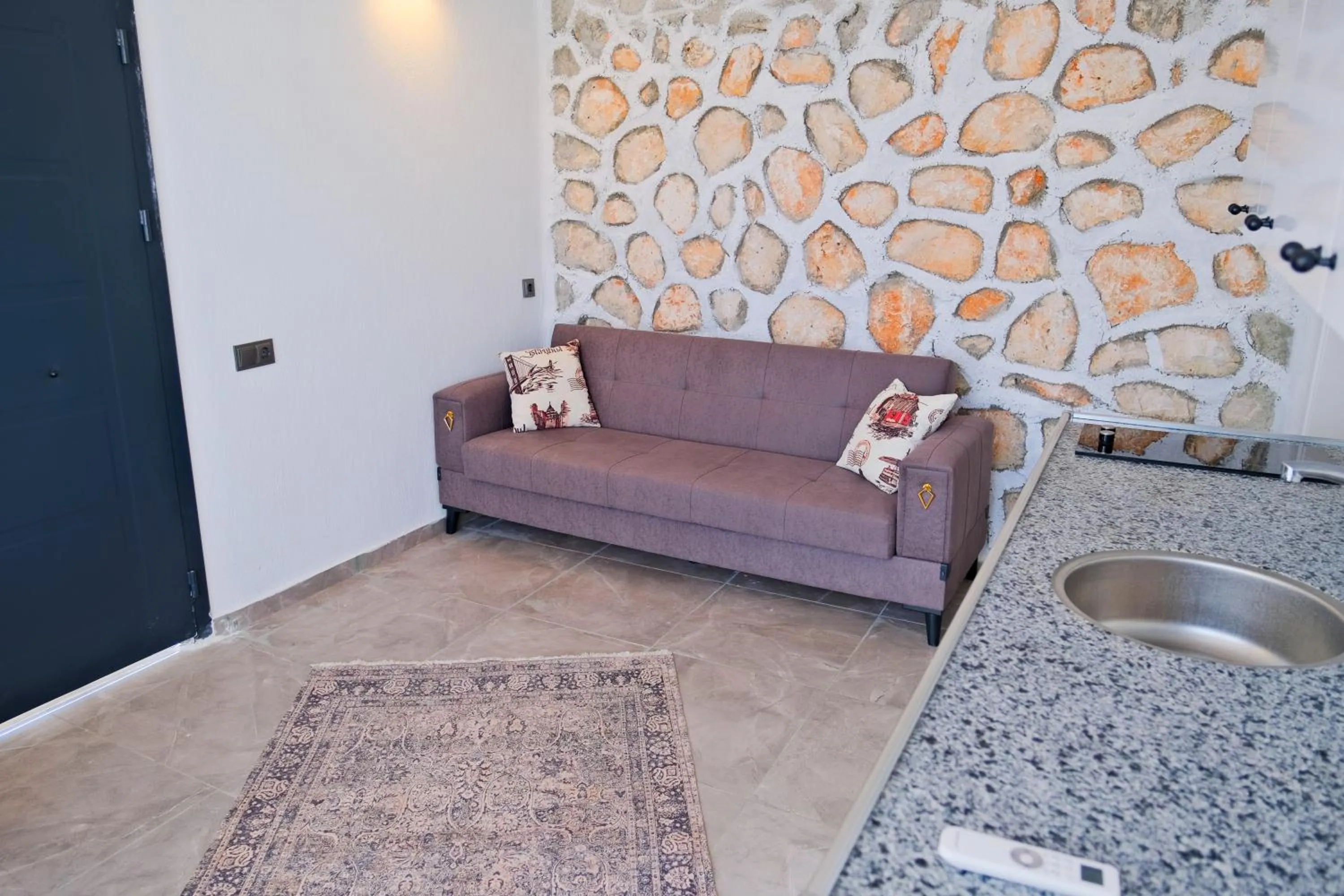 Living room in Bu Bungalow Hotel