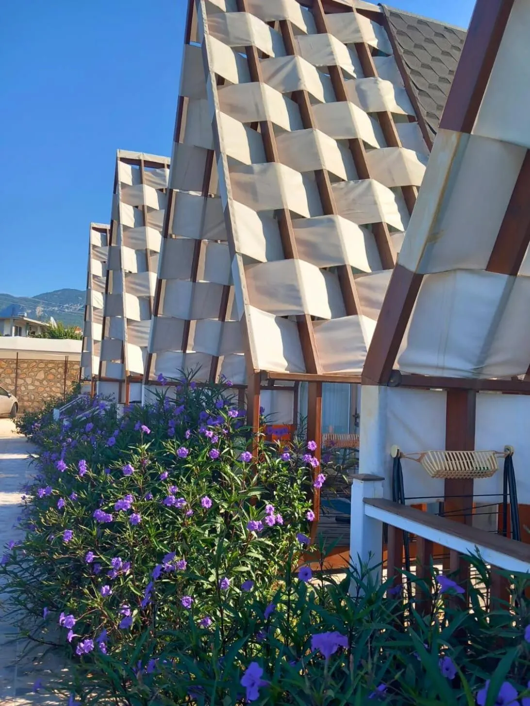 Day in Bu Bungalow Hotel