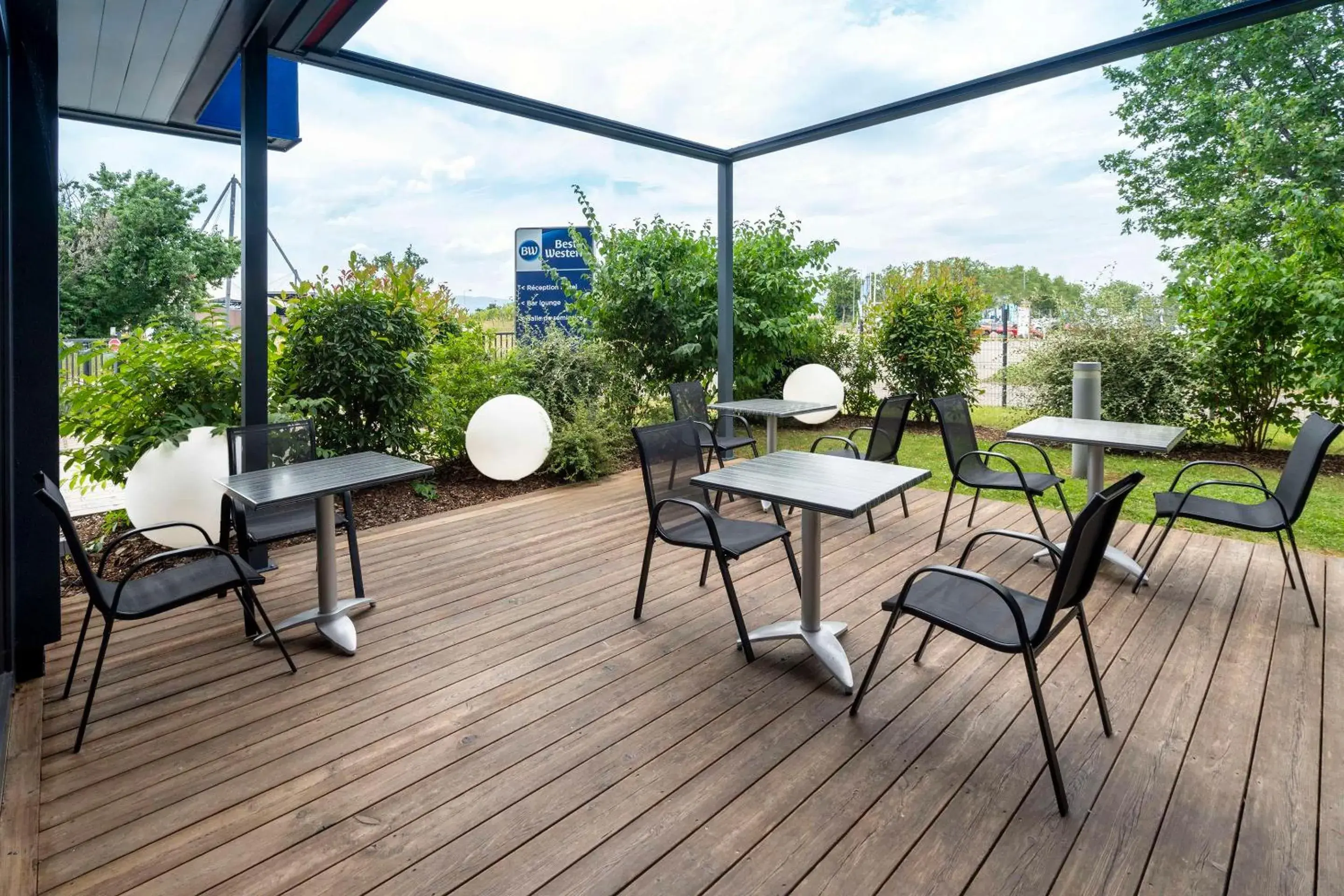 Property building in Best Western Colmar Expo Property building in Best Western Colmar Expo