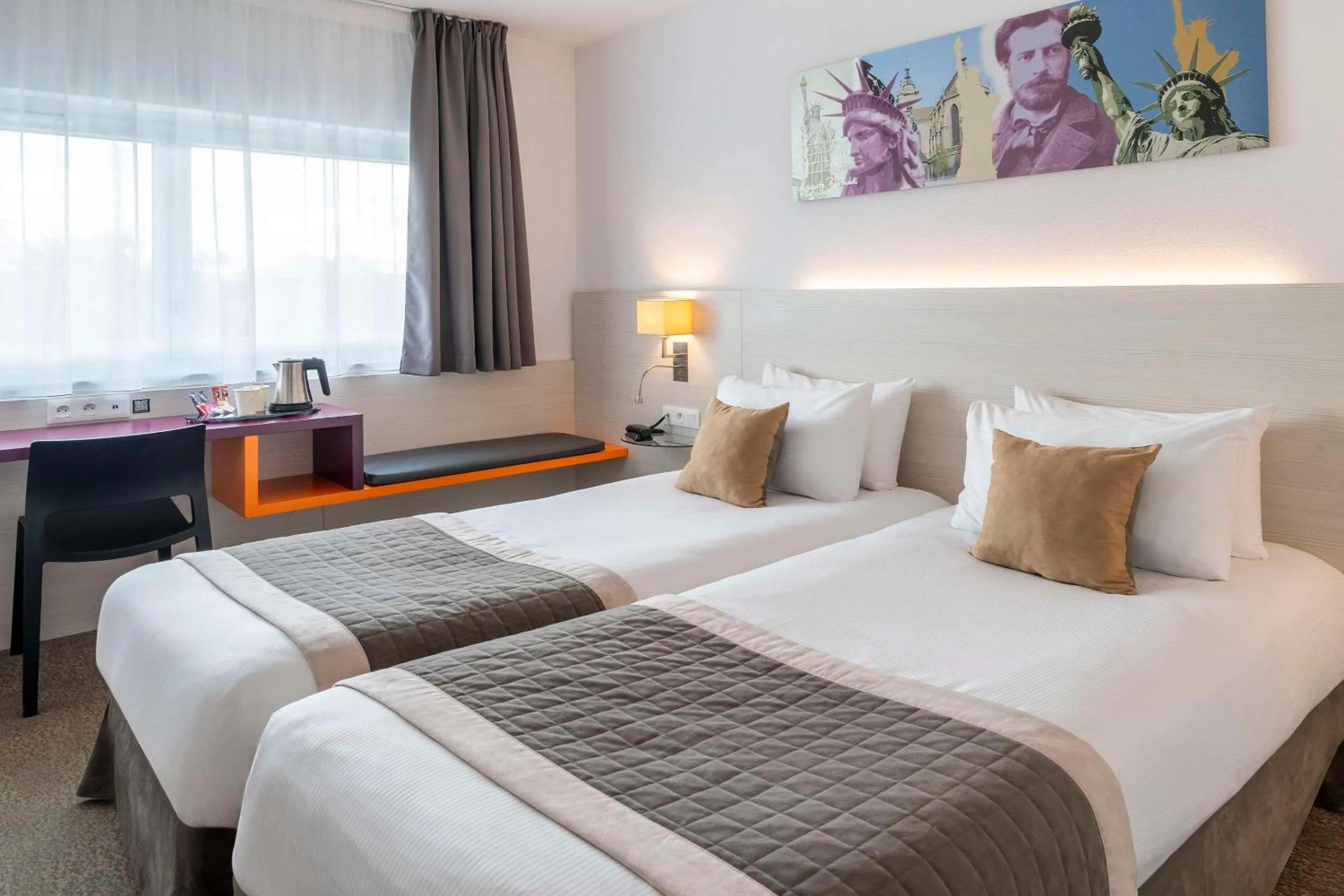 Bedroom, Bed in Best Western Colmar Expo