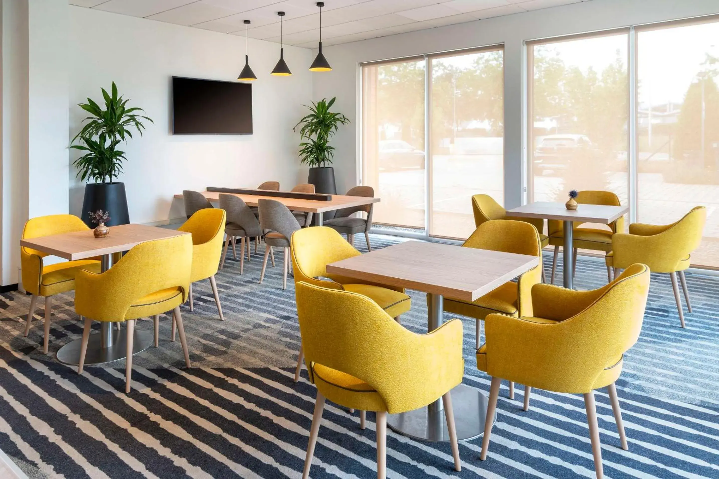 Lobby or reception in Best Western Colmar Expo Lobby or reception in Best Western Colmar Expo