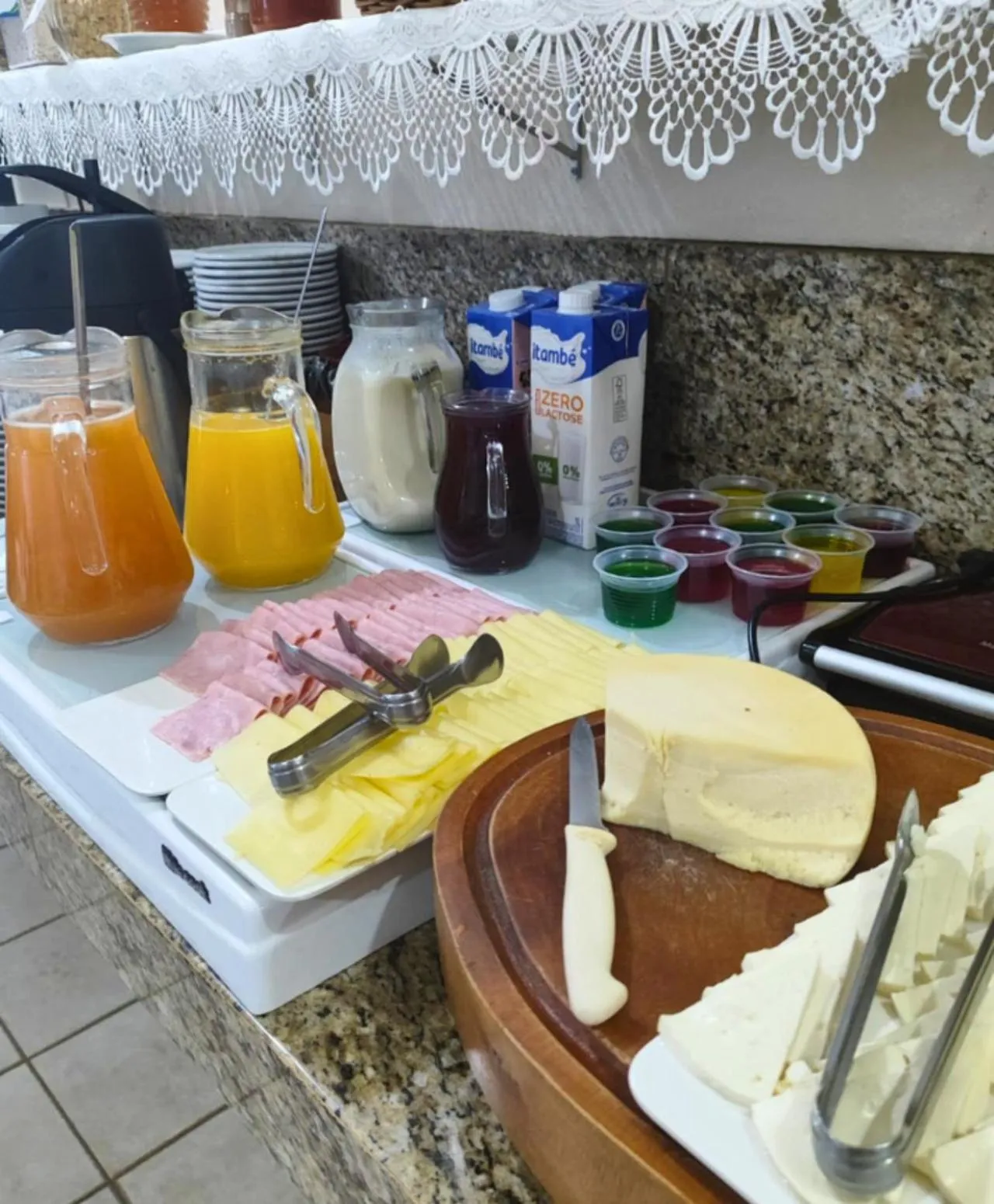 Food and drinks in Hotel Minastur