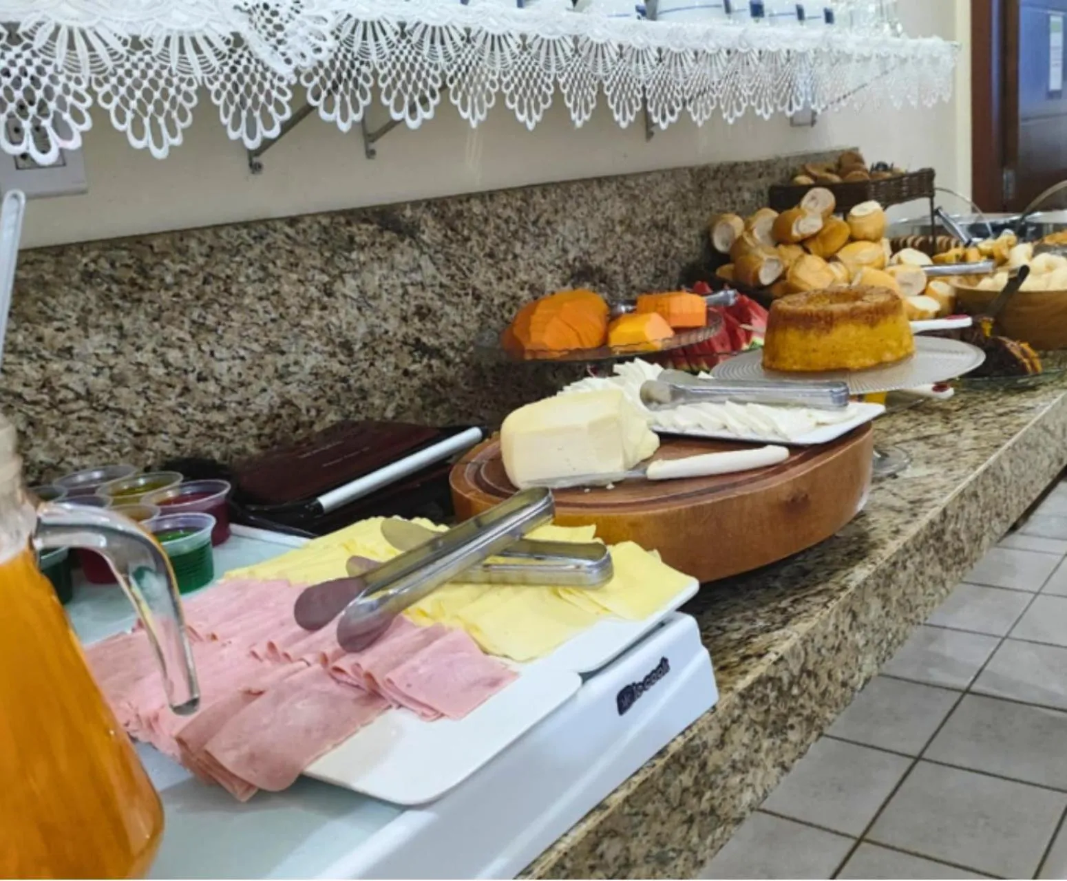 Food and drinks in Hotel Minastur