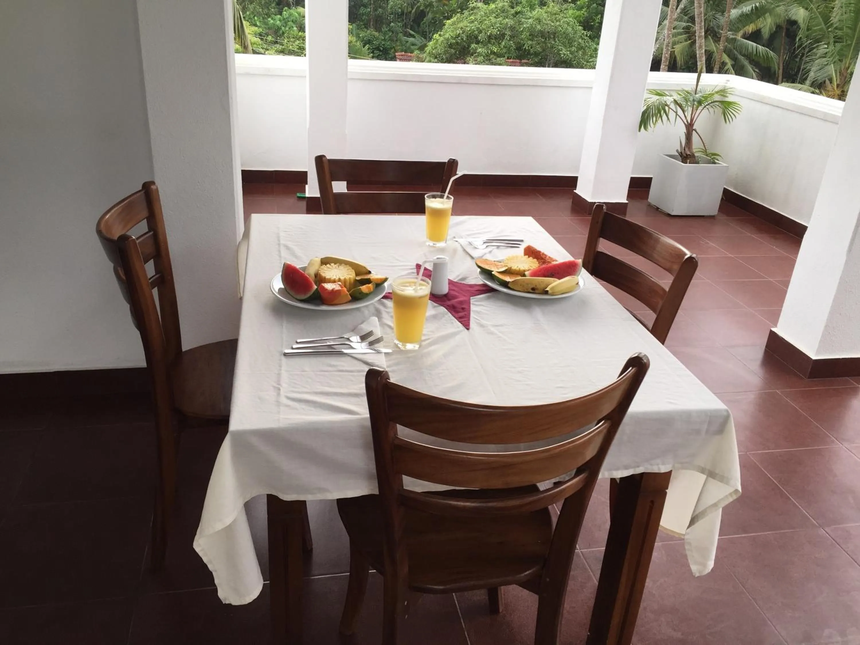 Breakfast in Supun Villa