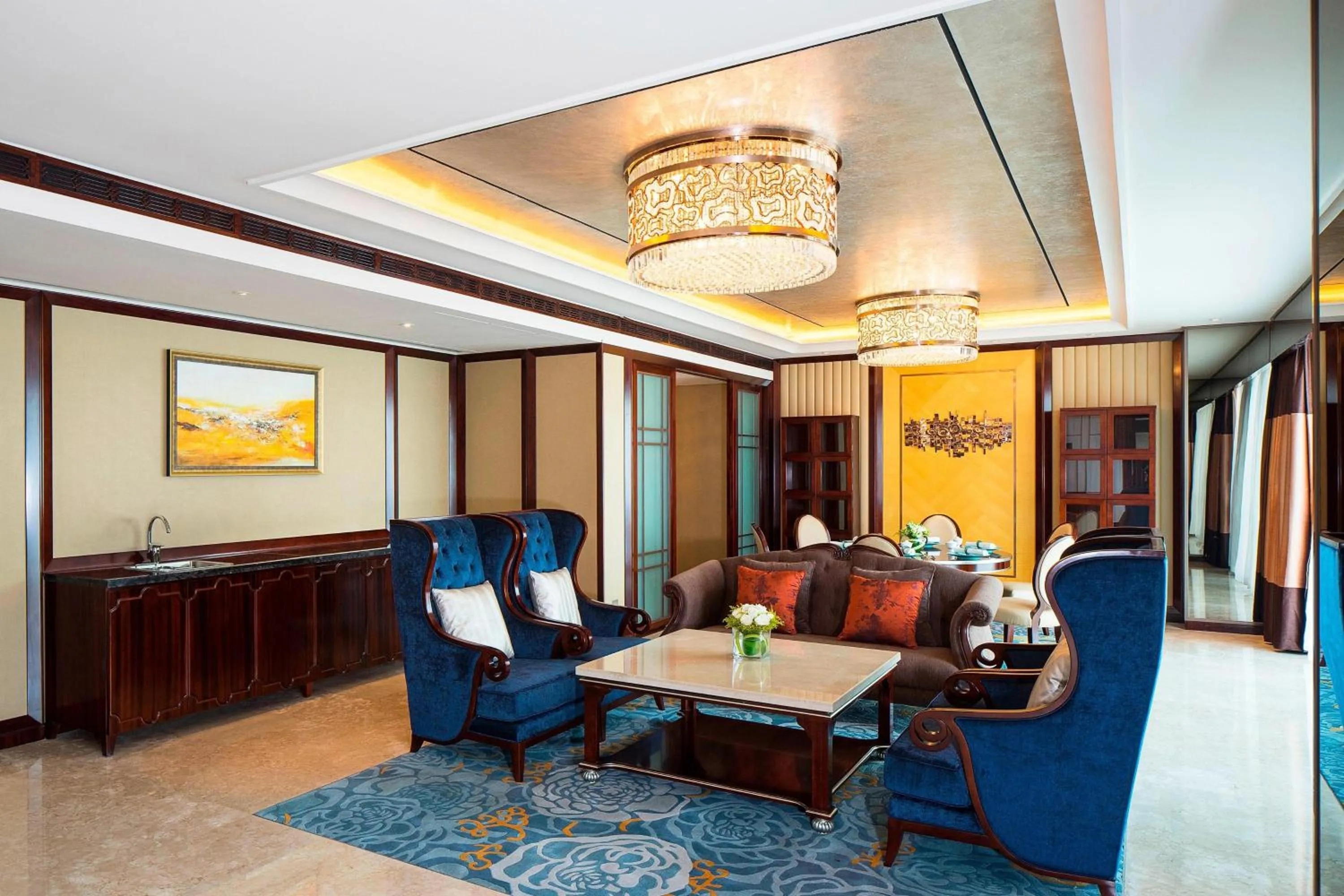 Living room in Sheraton Changde Wuling Hotel