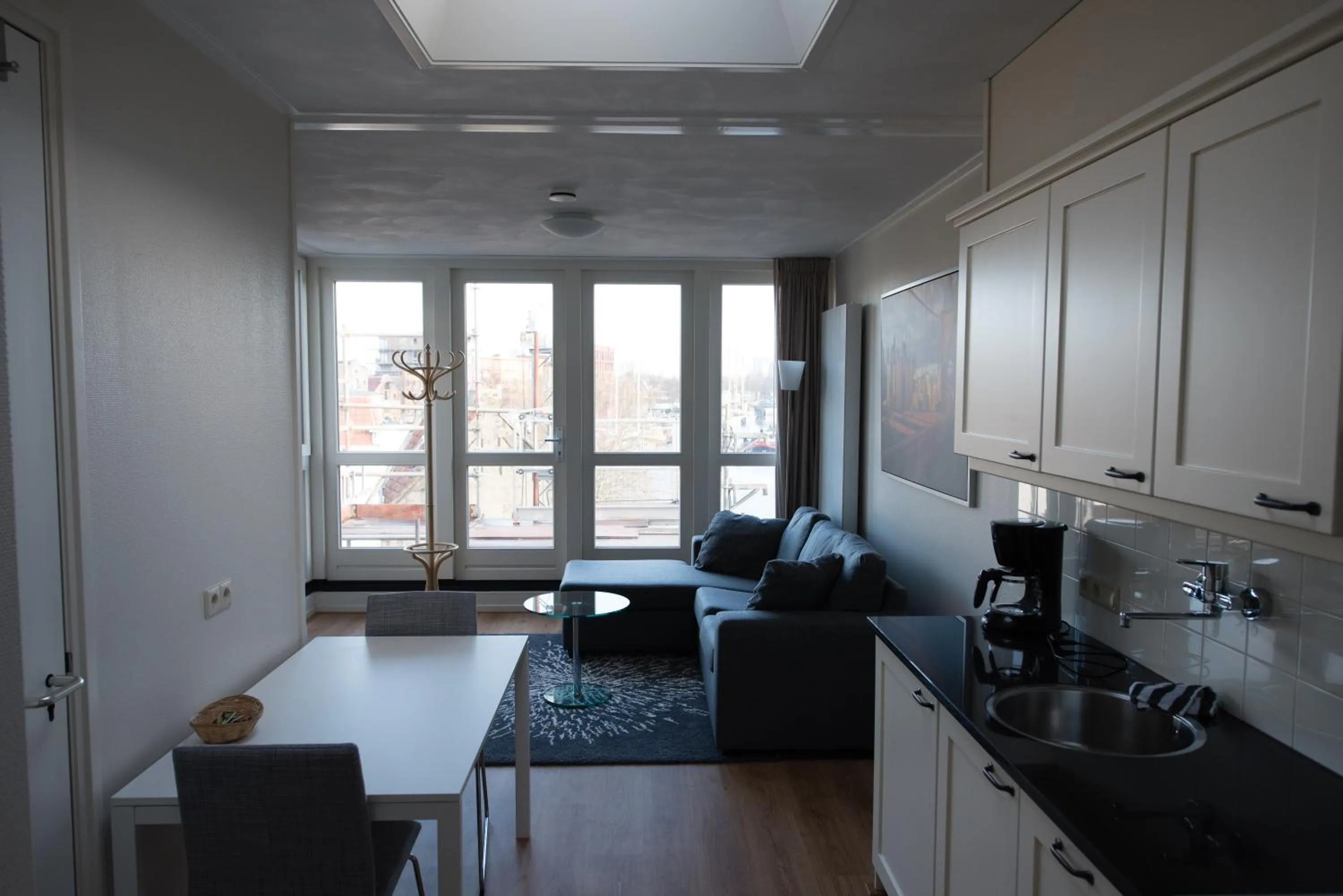 Kitchen or kitchenette in Flonk Hotel Groningen Centre, BW Signature Collection