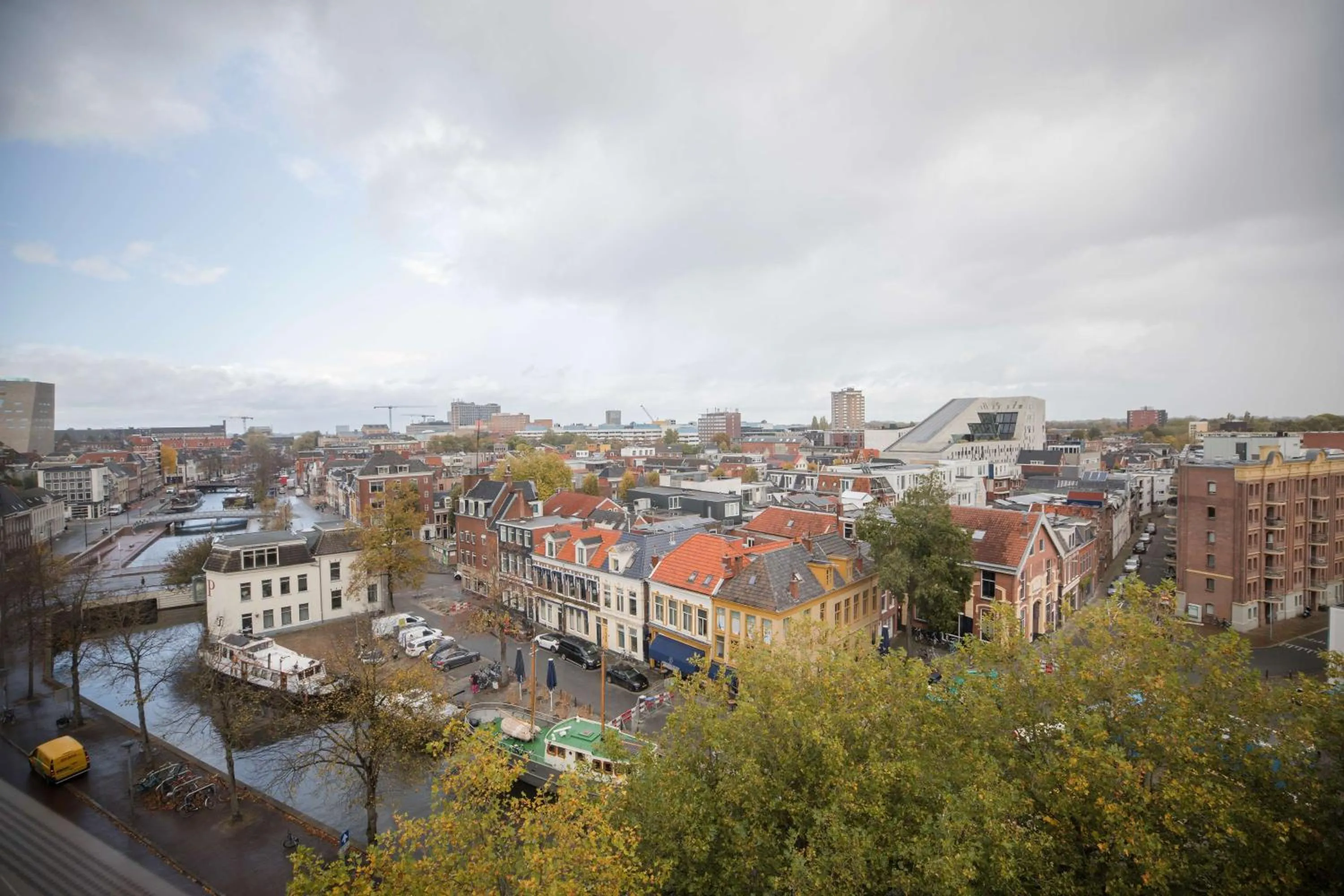 Photo of the whole room in Flonk Hotel Groningen Centre, BW Signature Collection