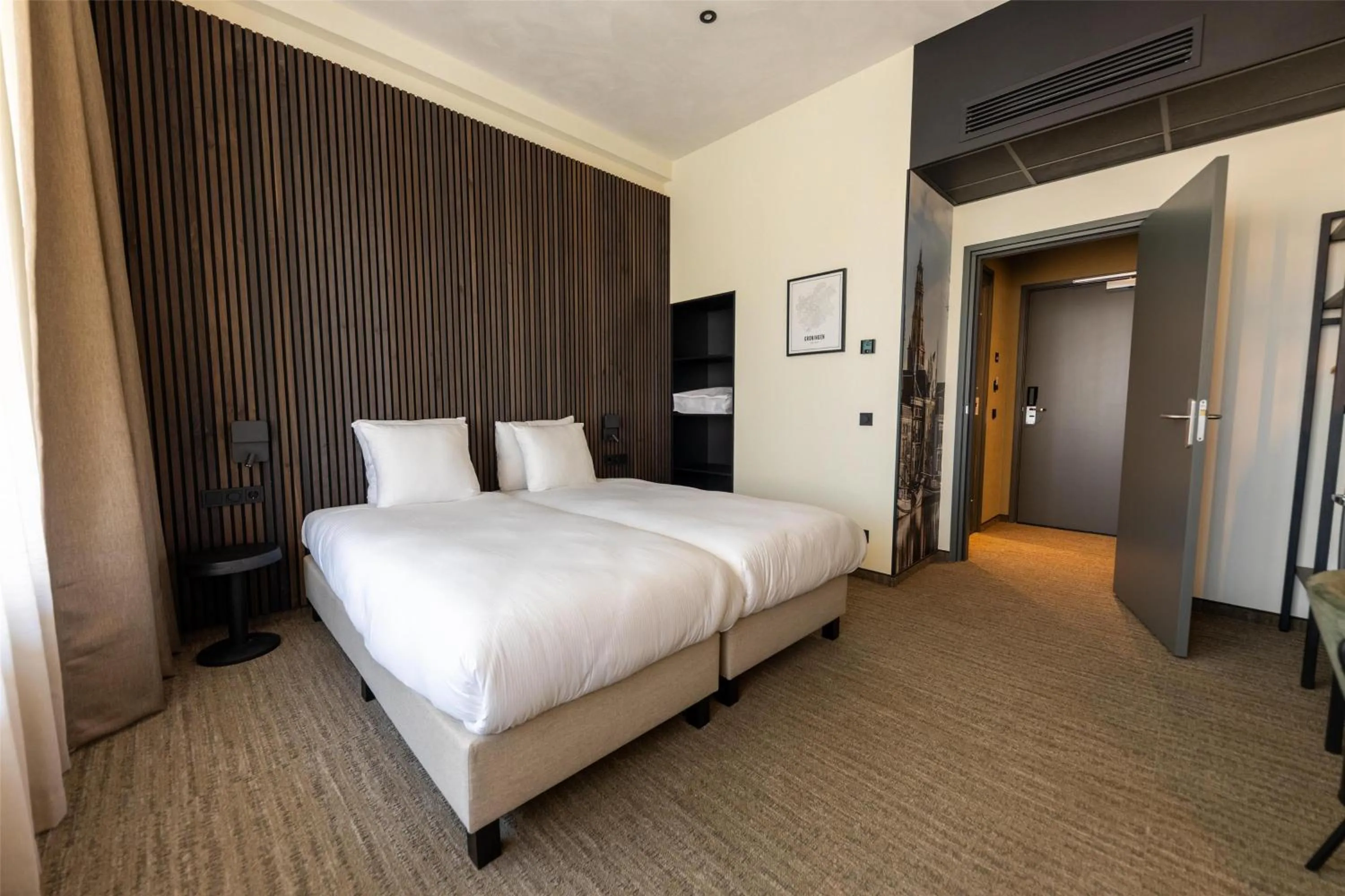 Bedroom, Bed in Flonk Hotel Groningen Centre, BW Signature Collection