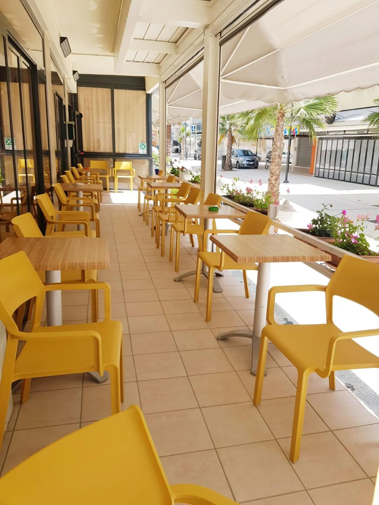 Seating area in Hotel La Plage