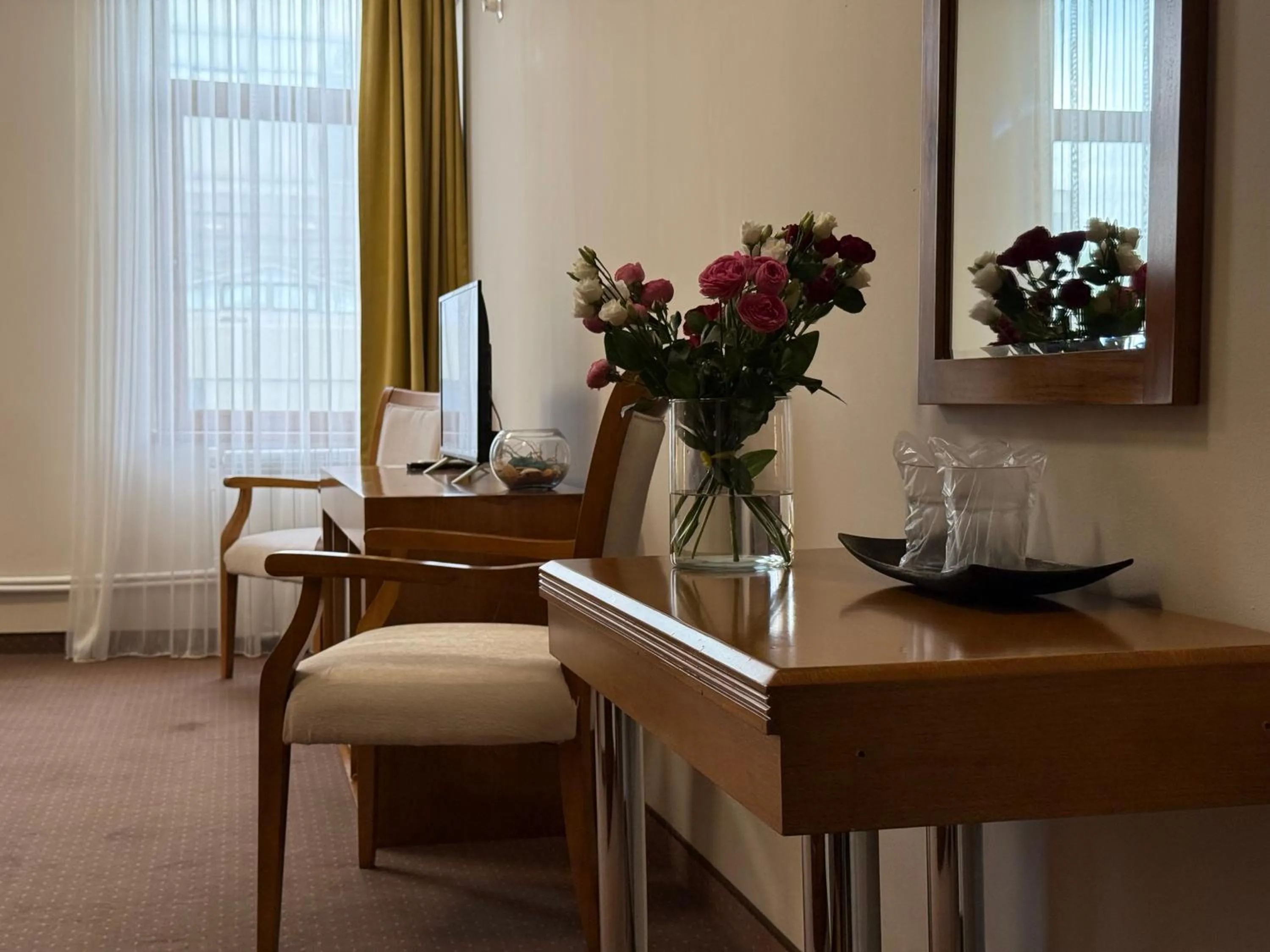 TV and multimedia in Vila Central