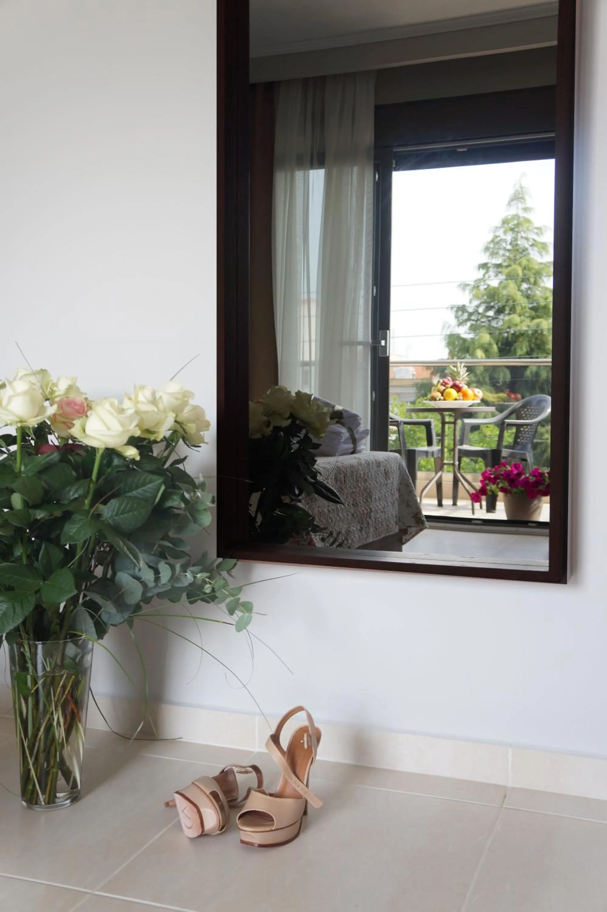 Decorative detail in Vellum Luxury Living