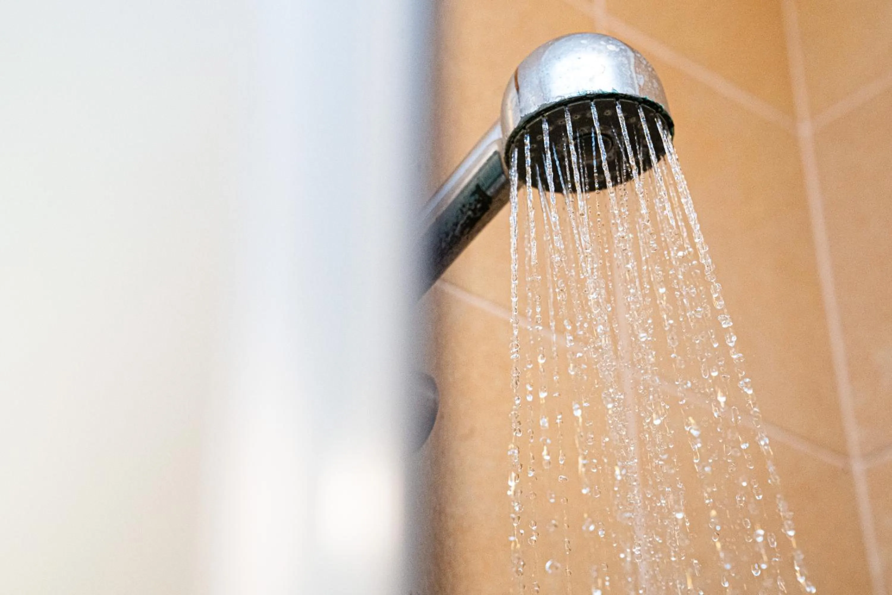 Shower in Vellum Luxury Living