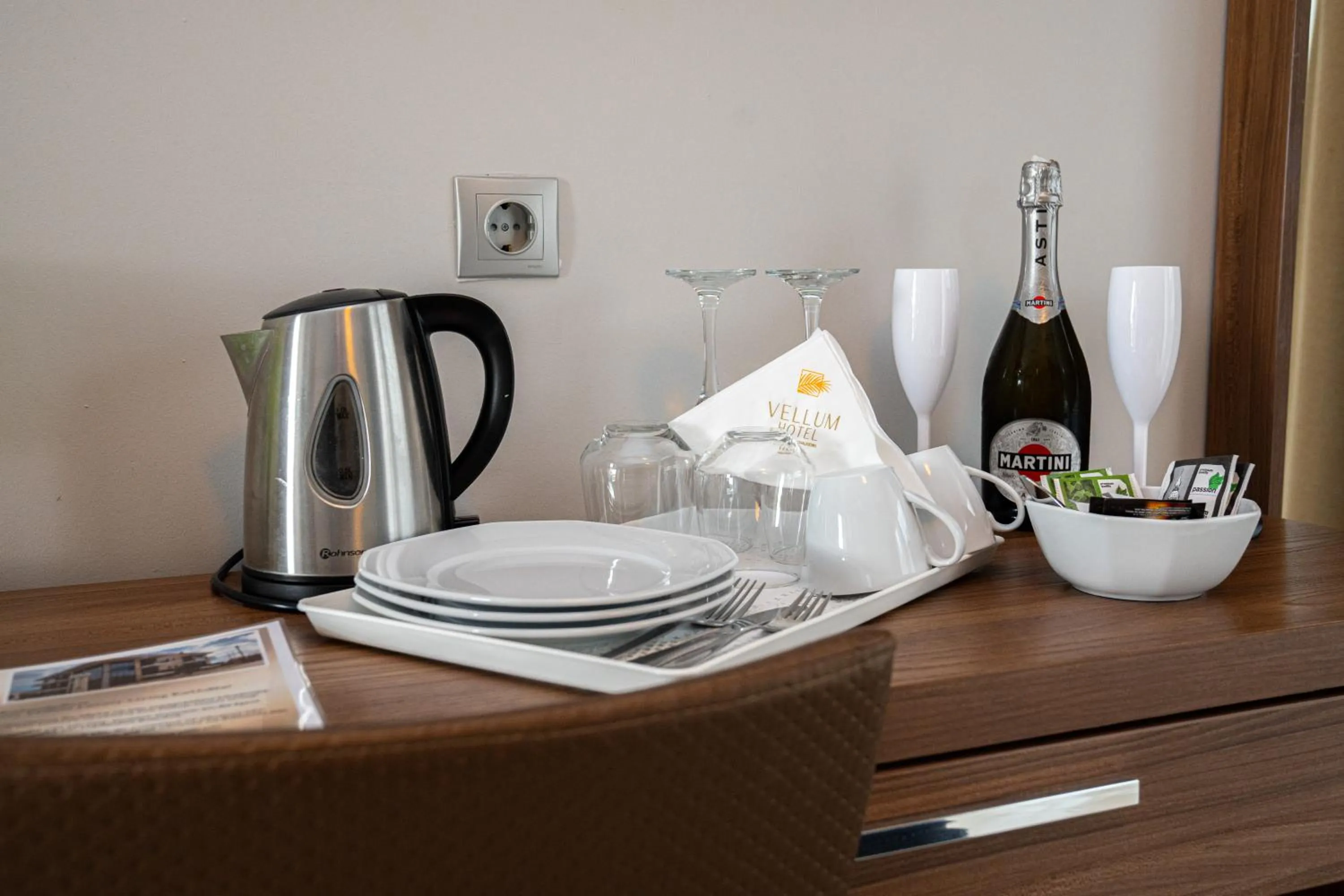Coffee/tea facilities in Vellum Luxury Living