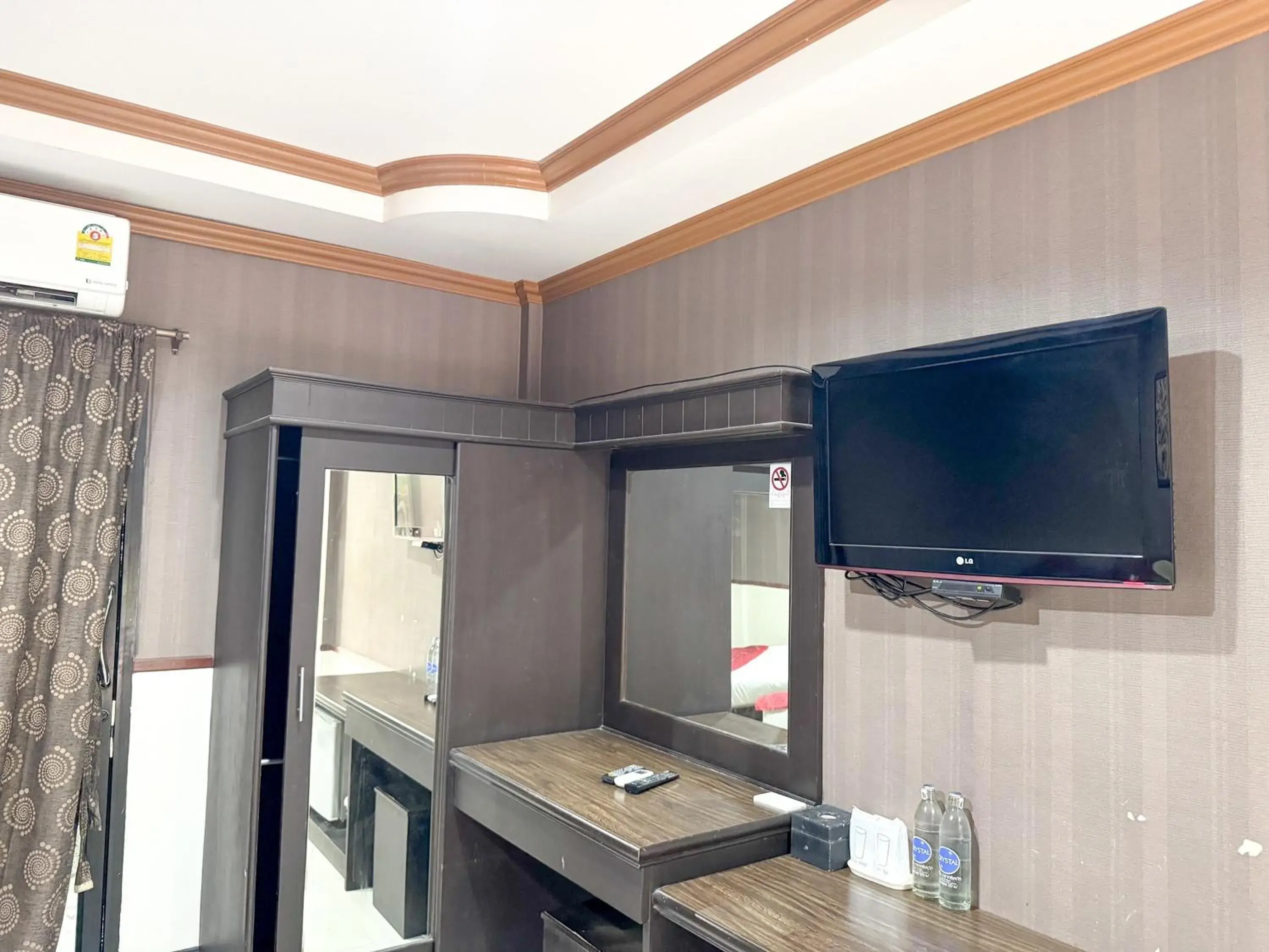 TV and multimedia in Grand Amazon Hotel TV and multimedia in Grand Amazon Hotel