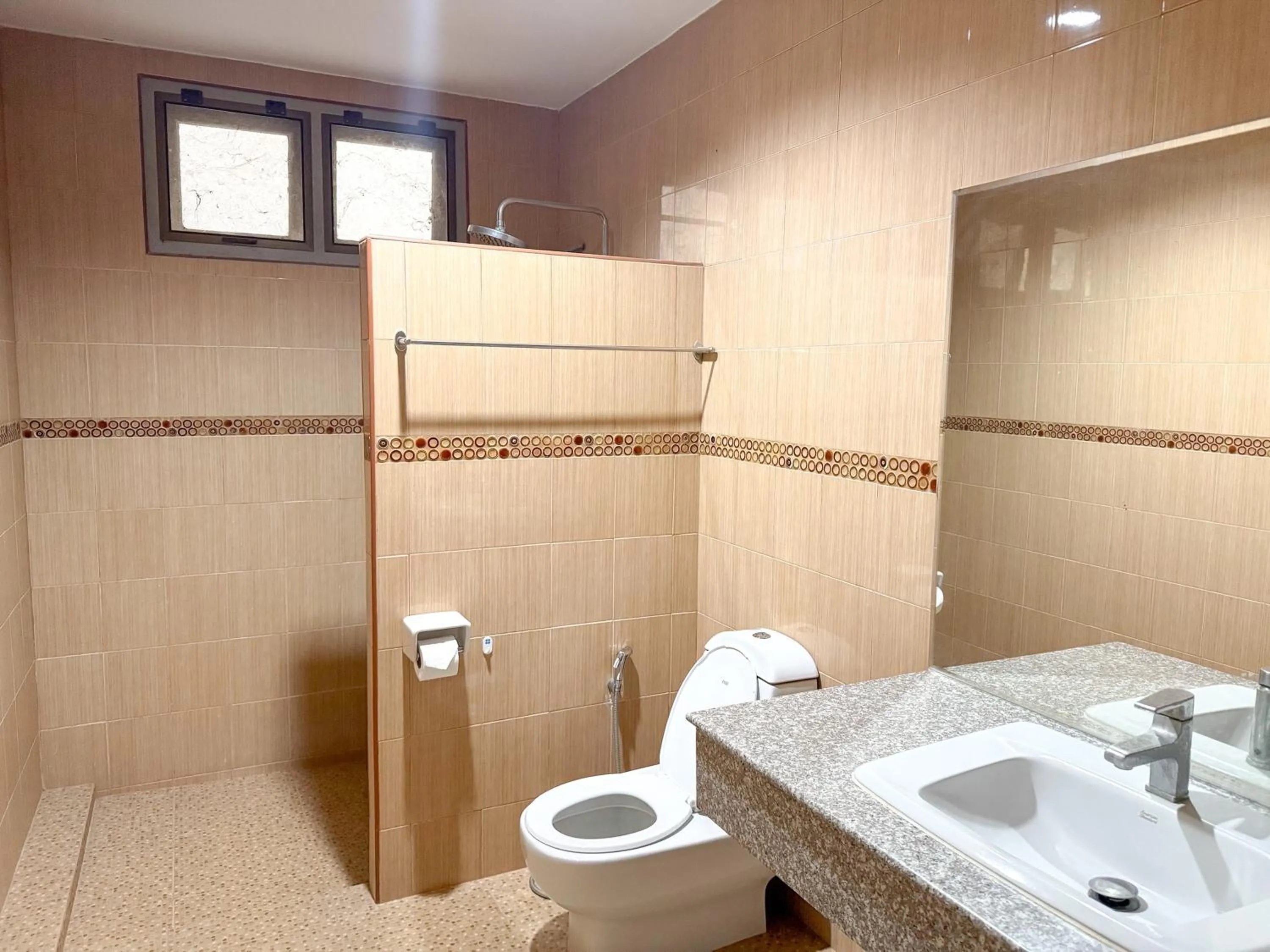 Bathroom in Grand Amazon Hotel