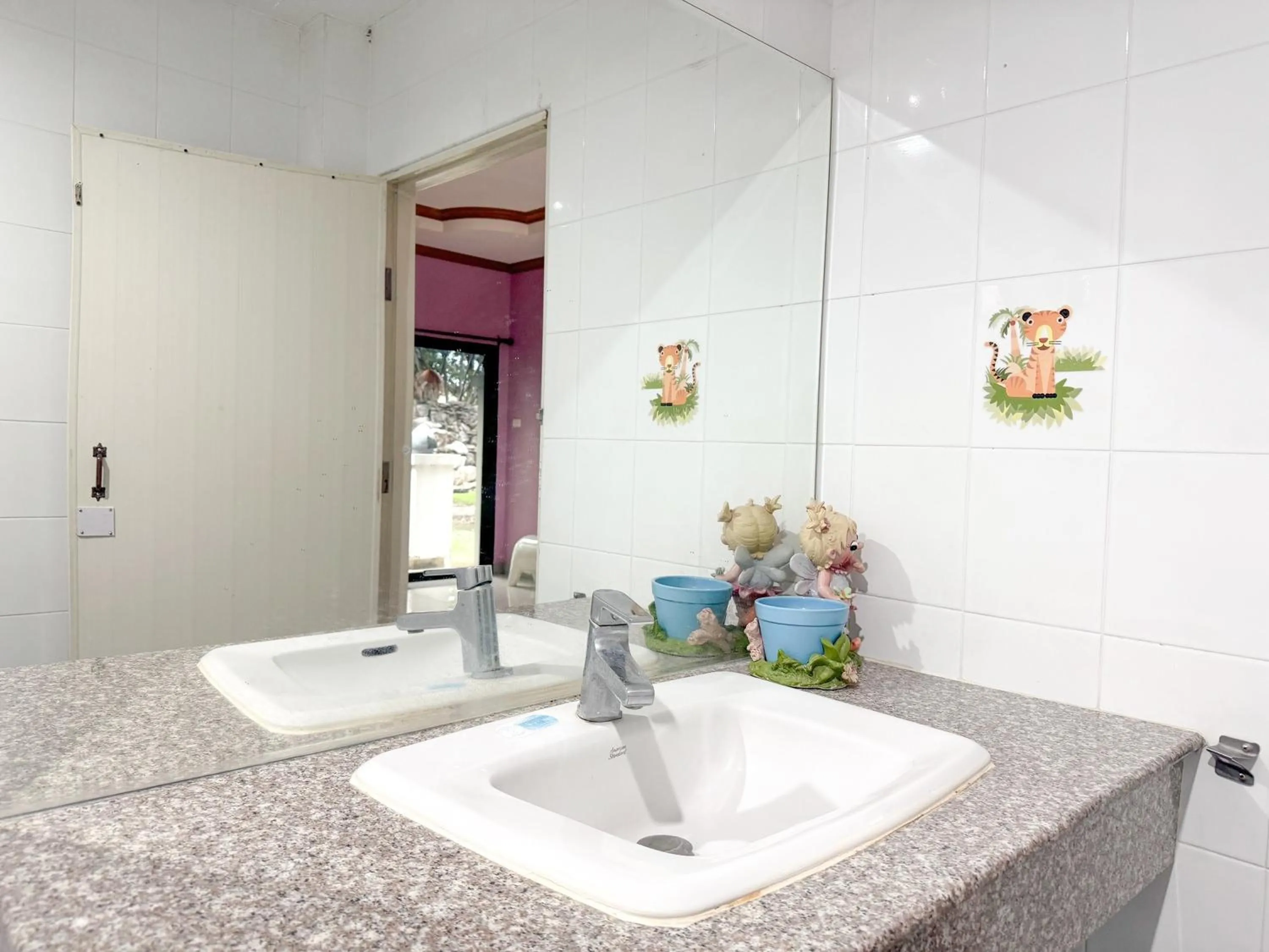 Bathroom in Grand Amazon Hotel