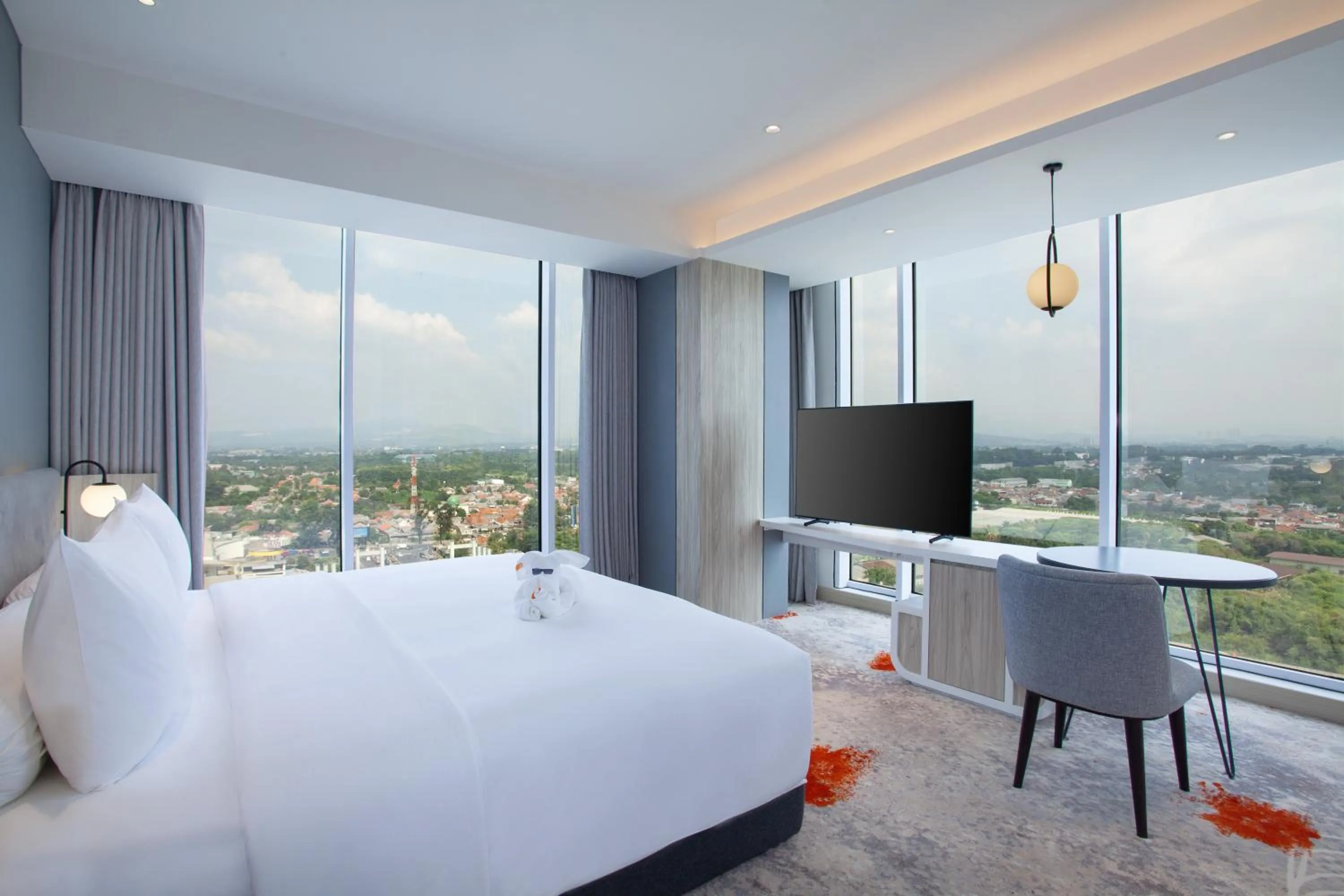 VIP, Bed in HARRIS Hotel & Convention Cibinong City Mall Bogor