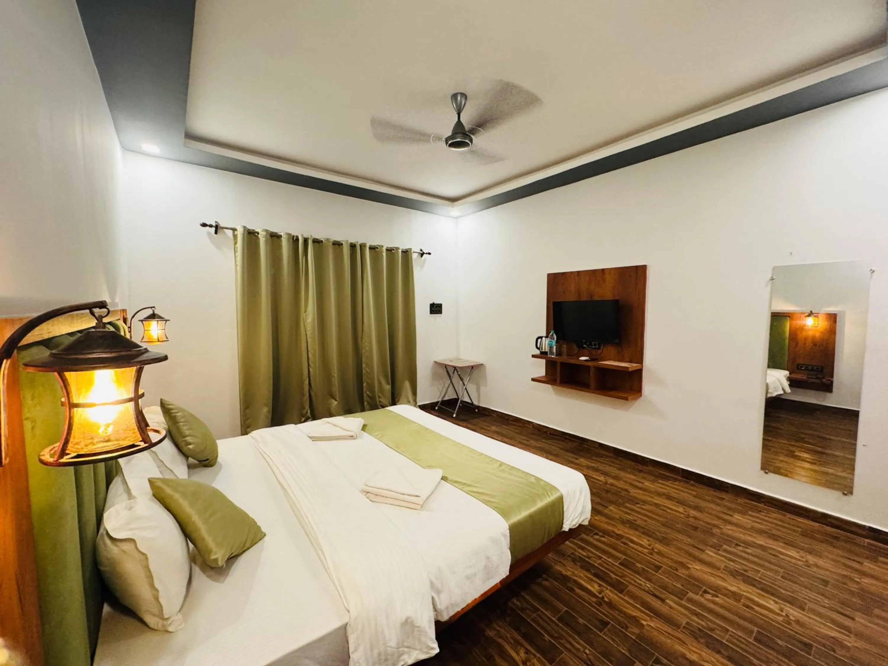 Bedroom, Bed in Rashiva Resort