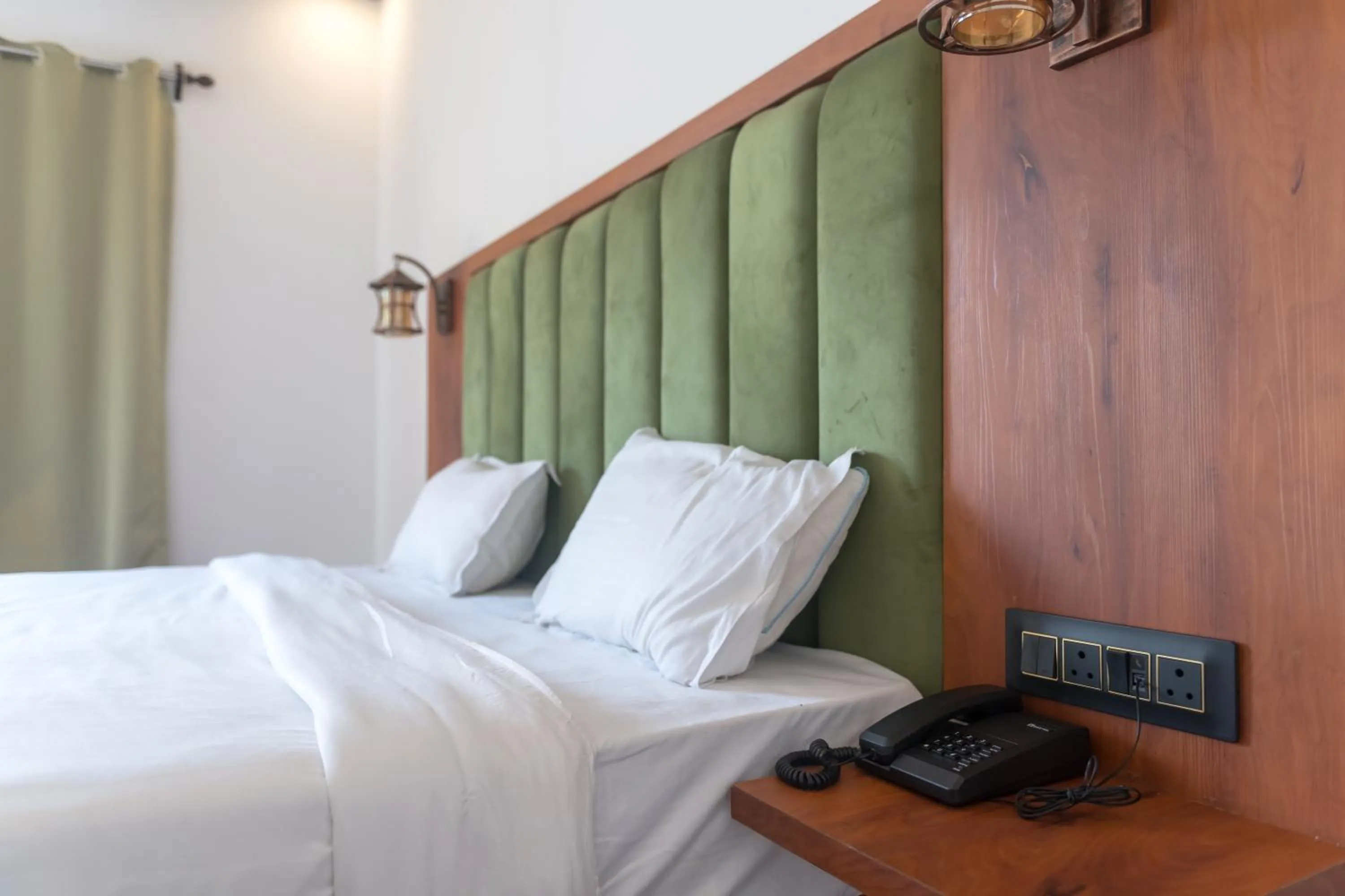 Bedroom, Bed in Rashiva Resort