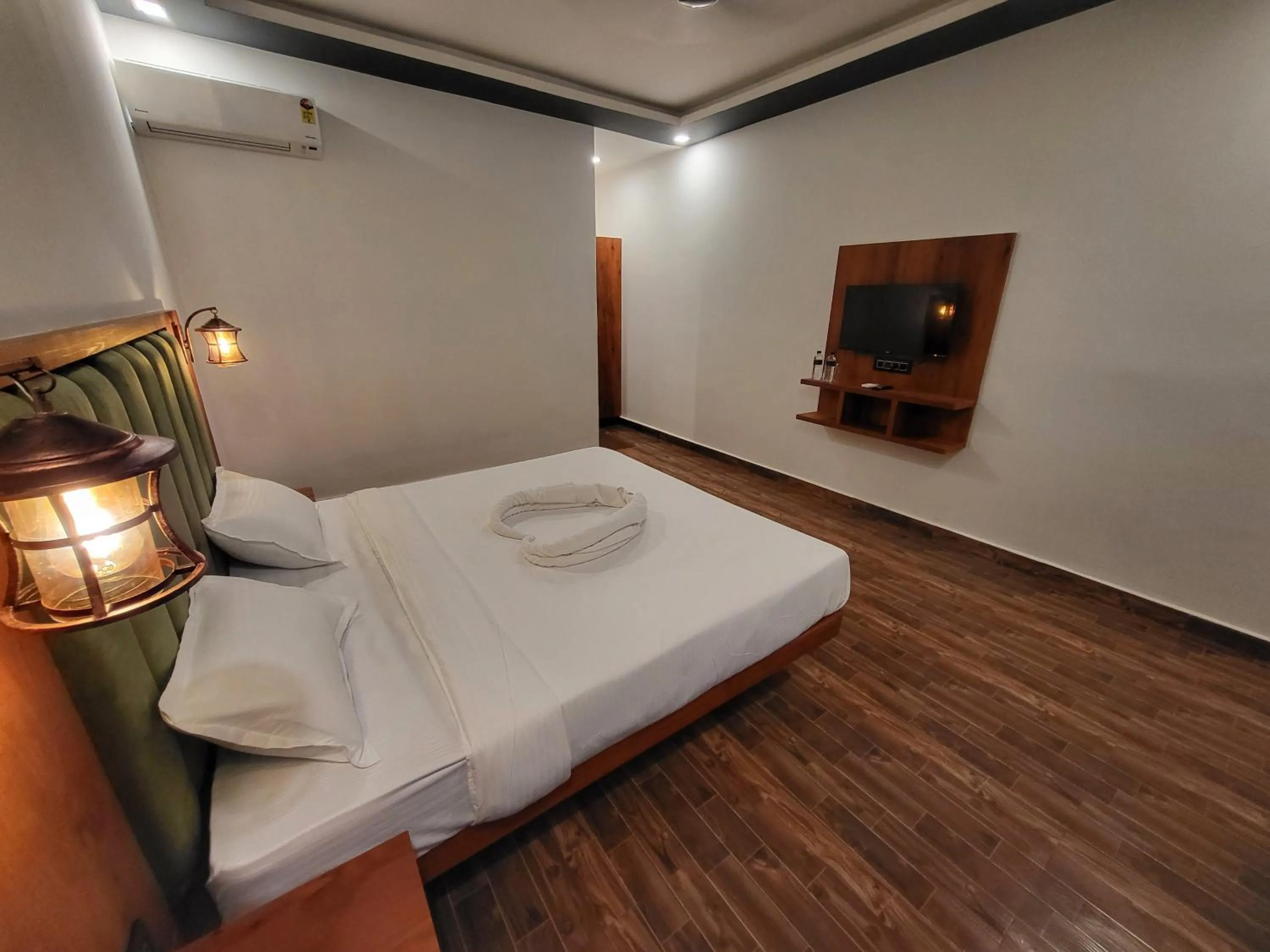 Bed in Rashiva Resort