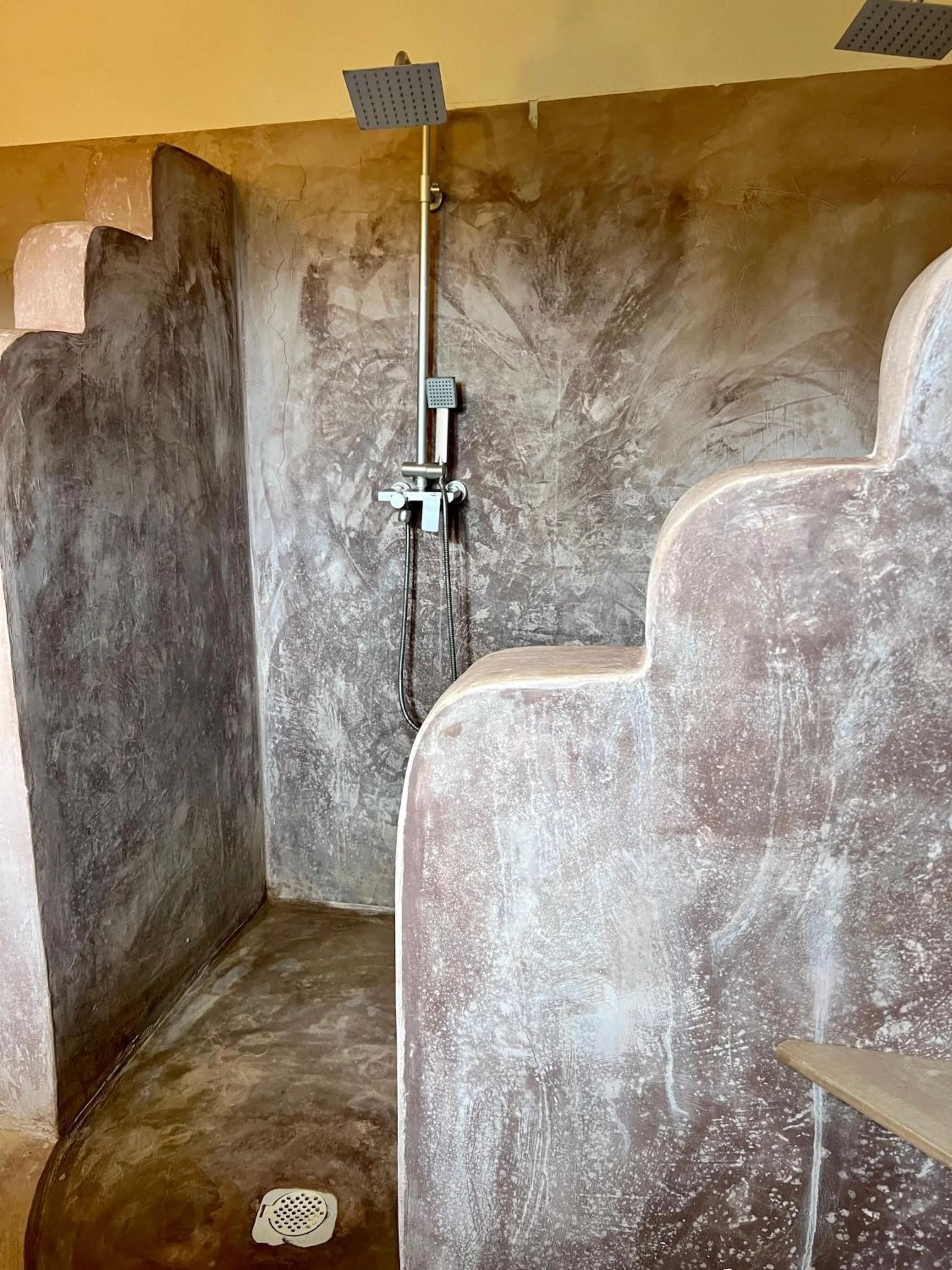 Shower in Bahati Villa