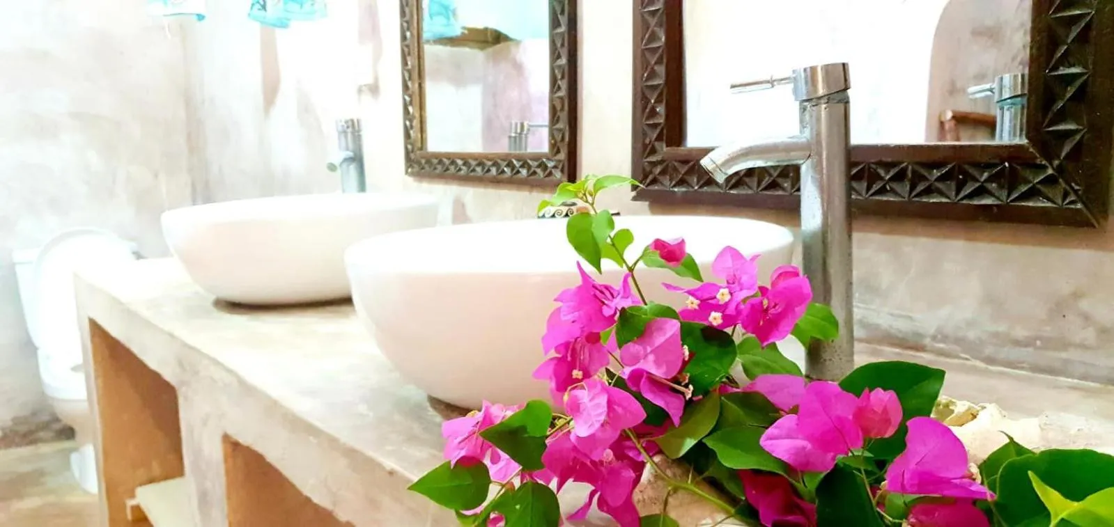 Bathroom in Bahati Villa