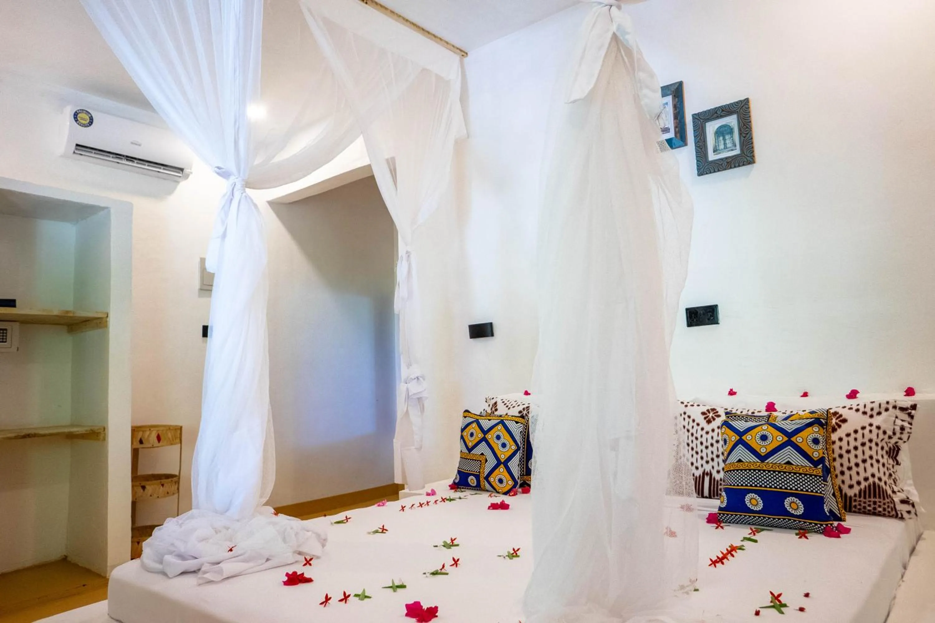 Bed in Bahati Villa