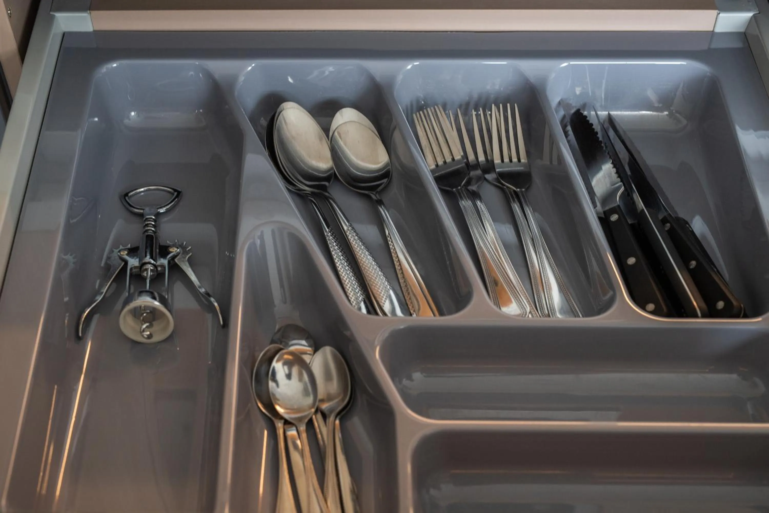 Kitchen or kitchenette in Elite Atoll Serviced Apartments Phuket