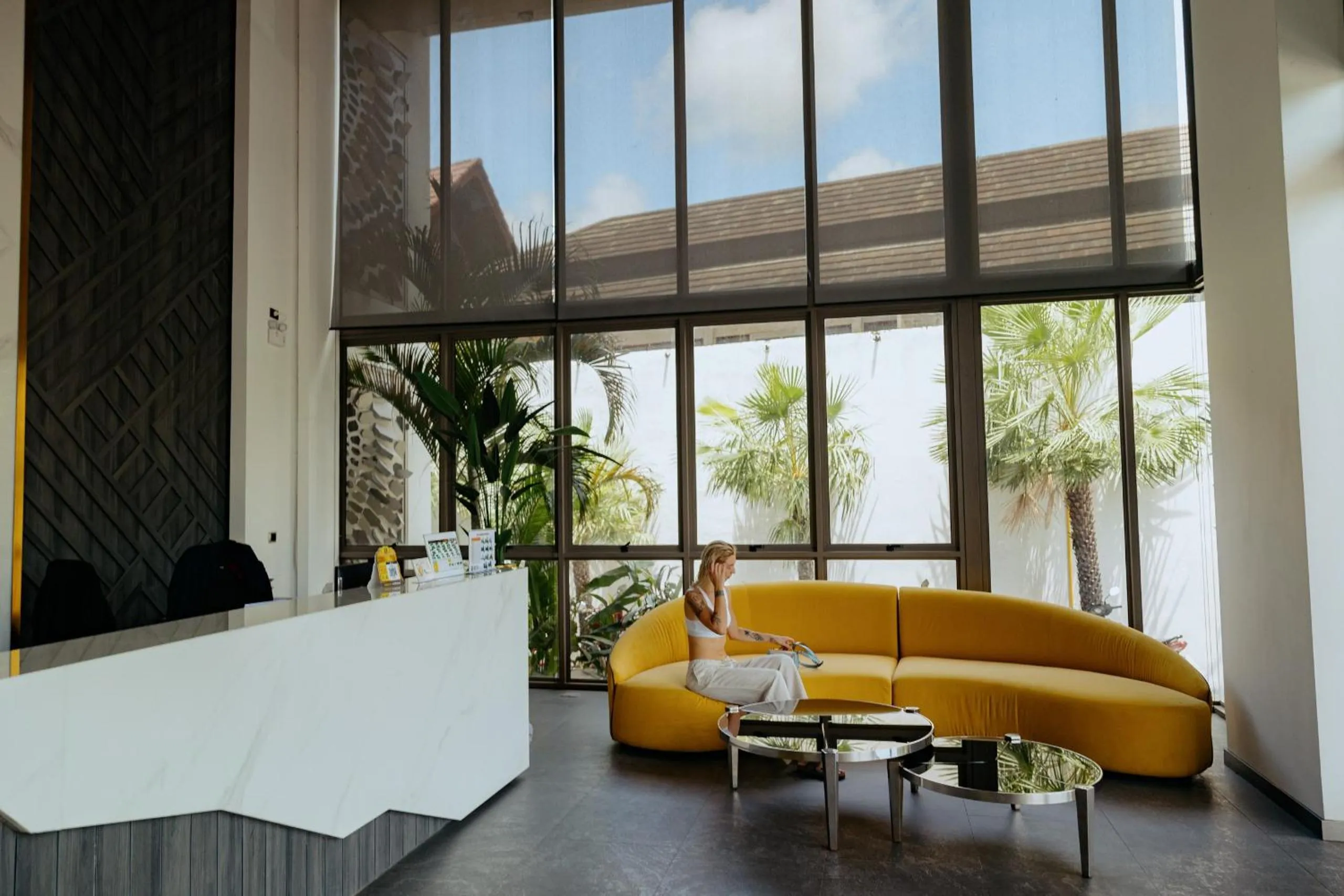 Seating area in Elite Atoll Serviced Apartments Phuket