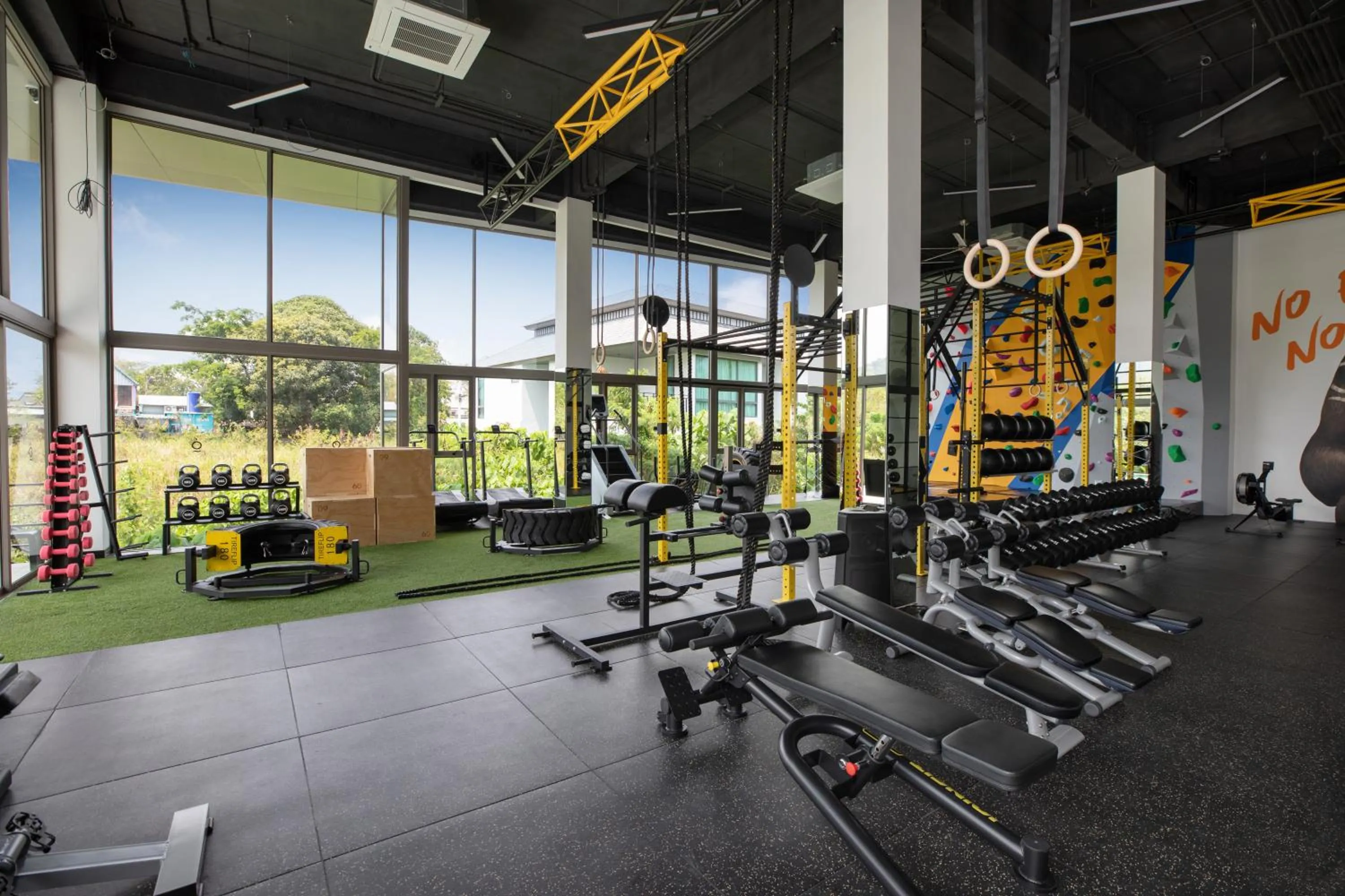 Fitness centre/facilities in Elite Atoll Serviced Apartments Phuket
