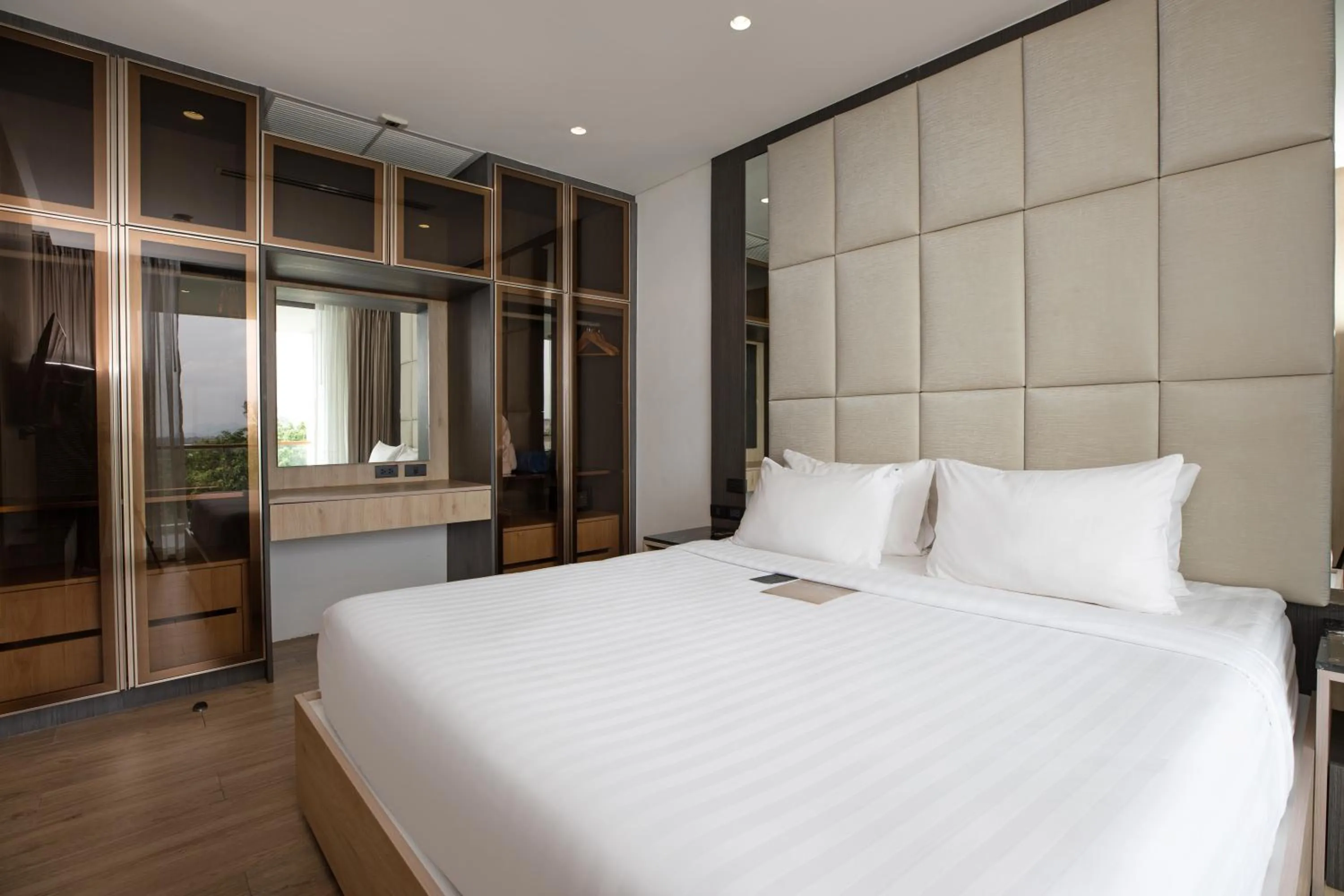 Bedroom, Bed in Elite Atoll Serviced Apartments Phuket