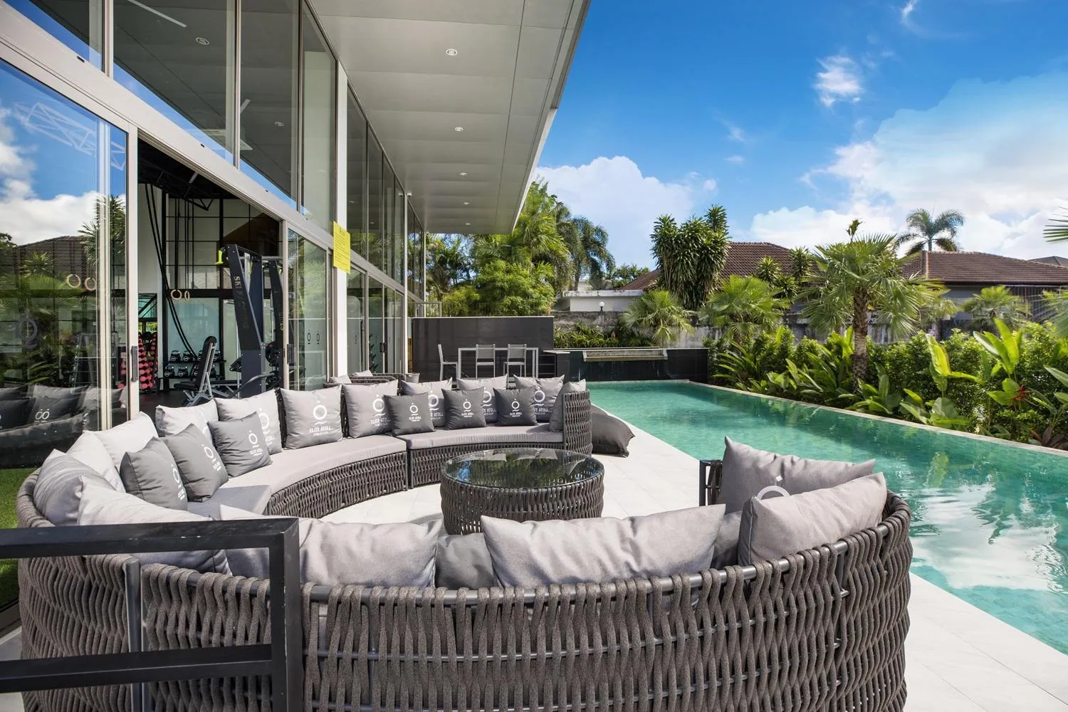 Swimming pool in Elite Atoll Serviced Apartments Phuket