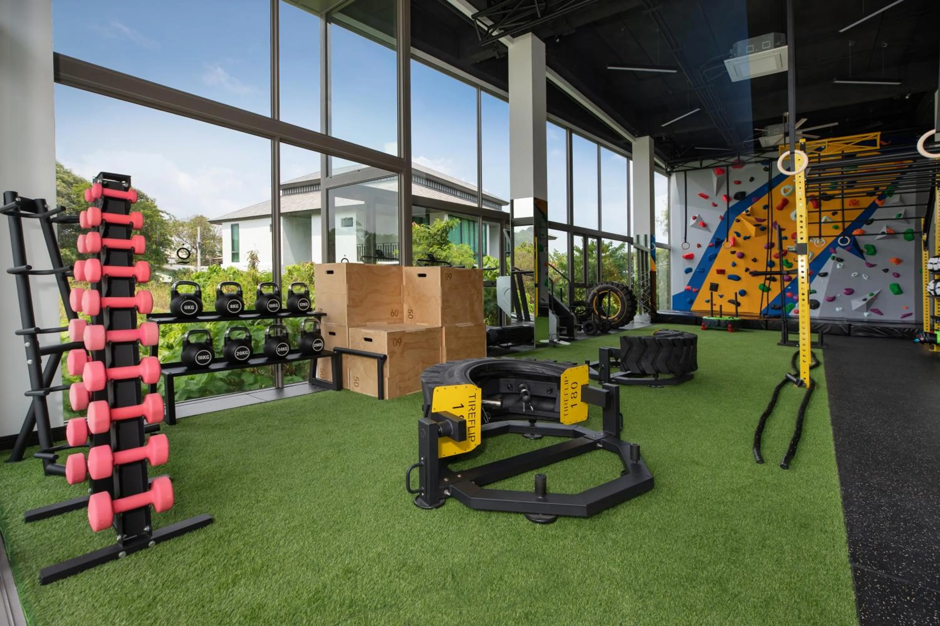 Fitness centre/facilities in Elite Atoll Serviced Apartments Phuket